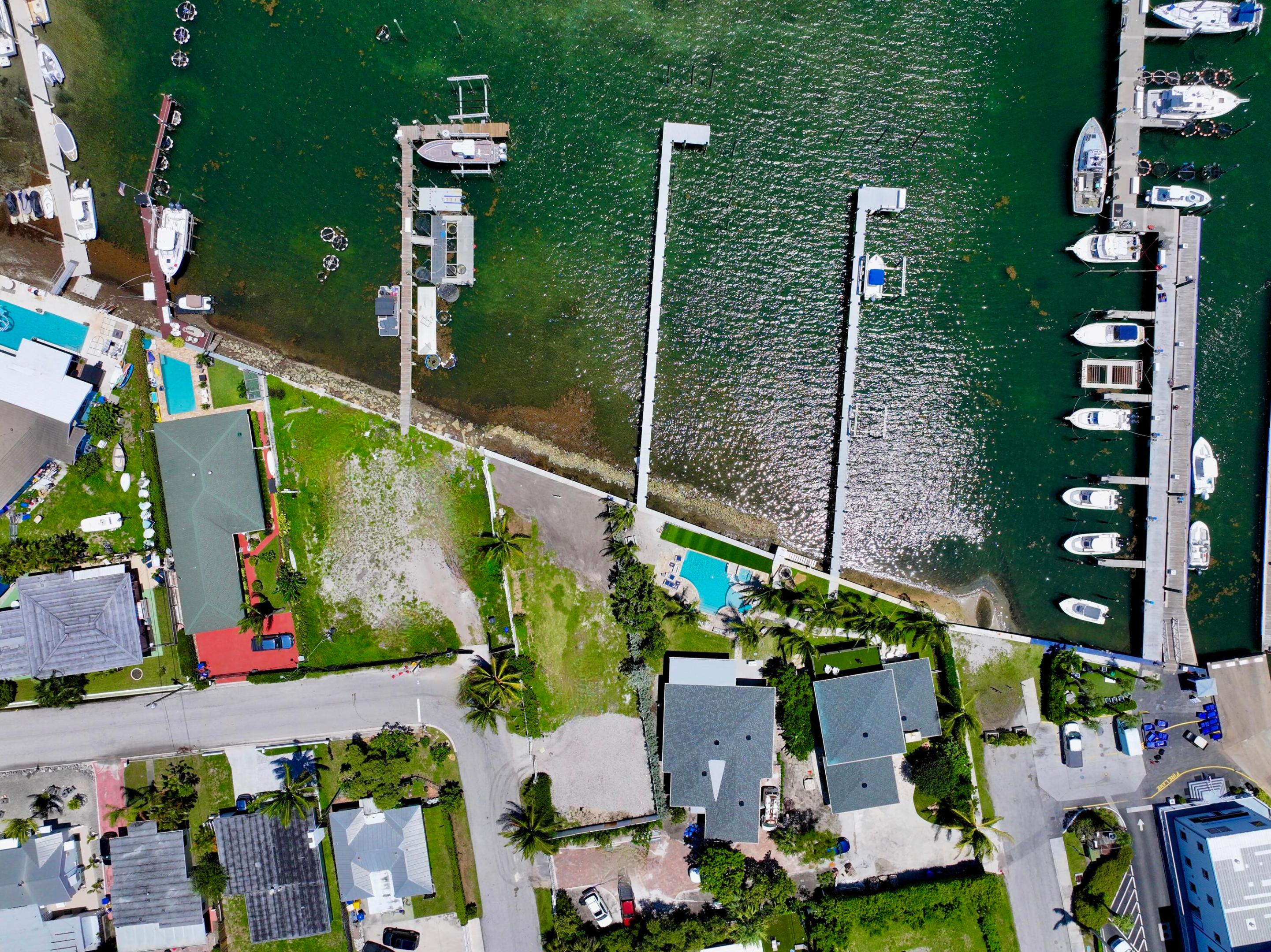265 E 23RD, Riviera Beach FL 33404