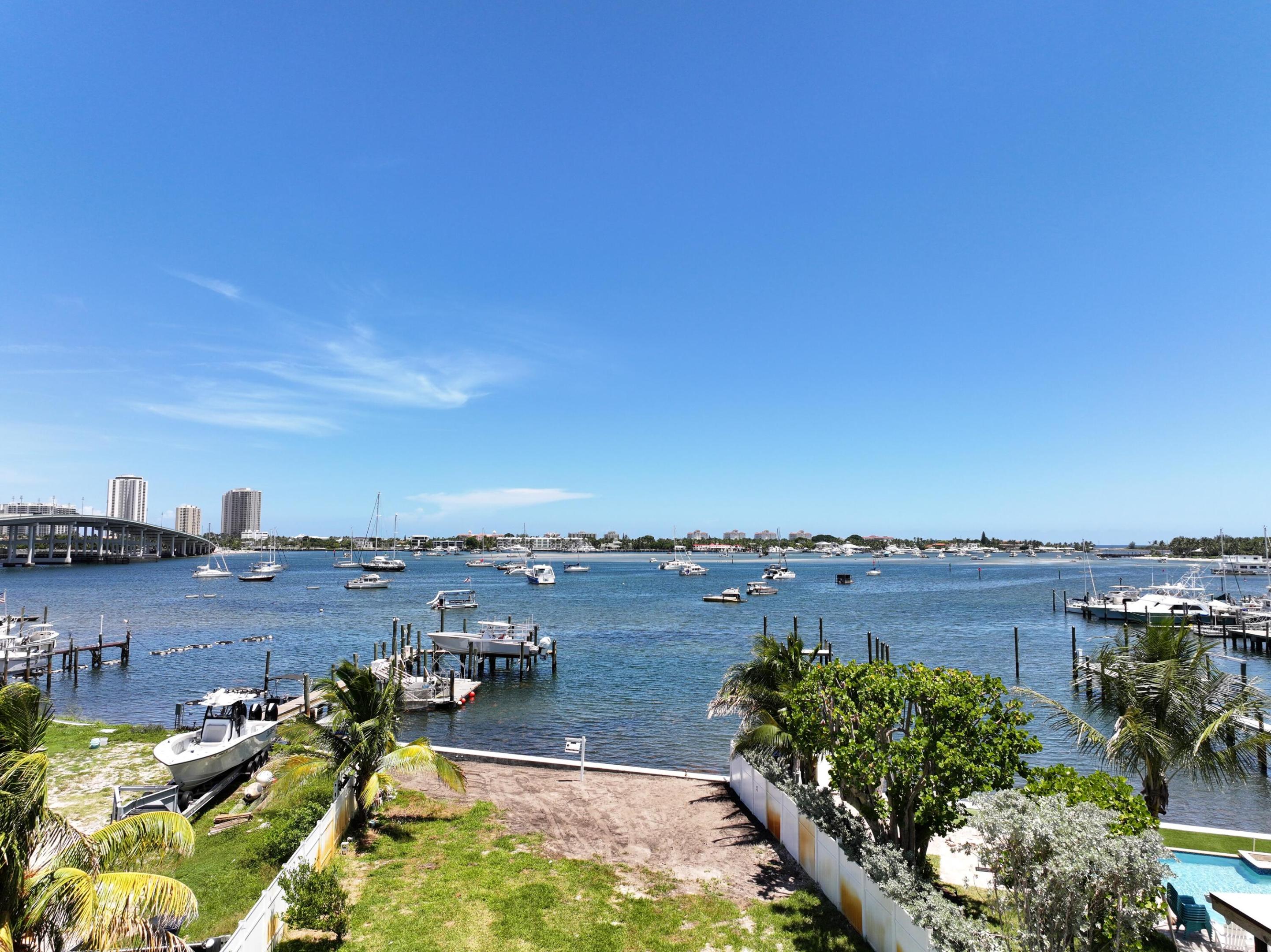 265 E 23RD, Riviera Beach FL 33404