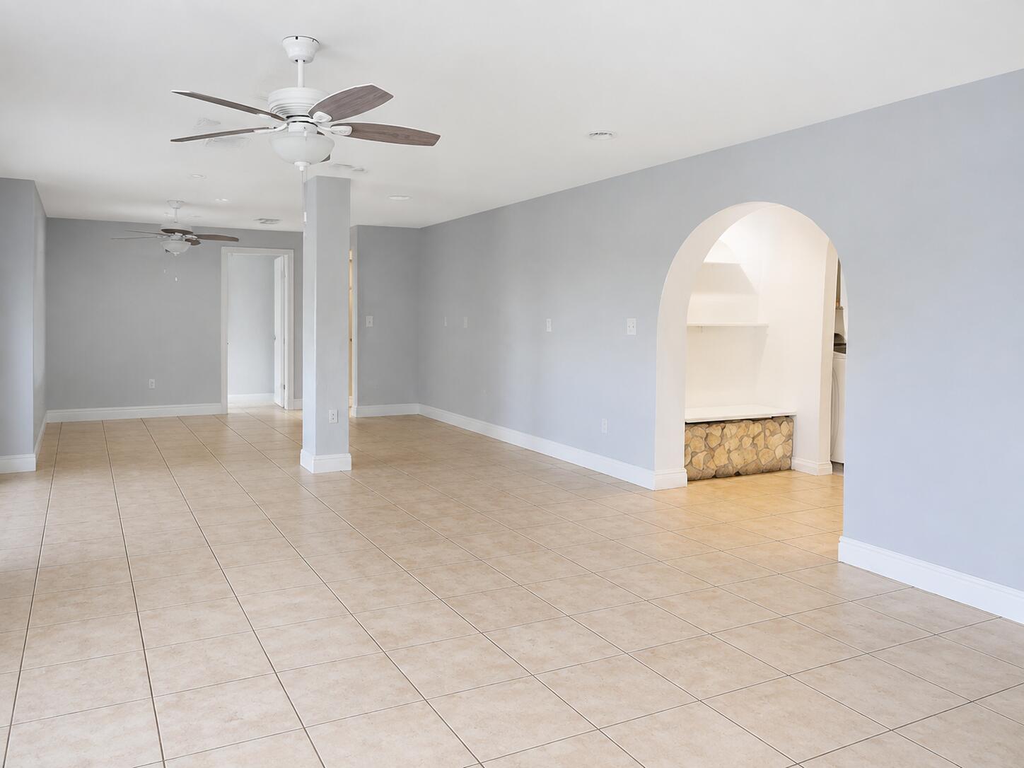 1223 W 27th, Riviera Beach FL 33404