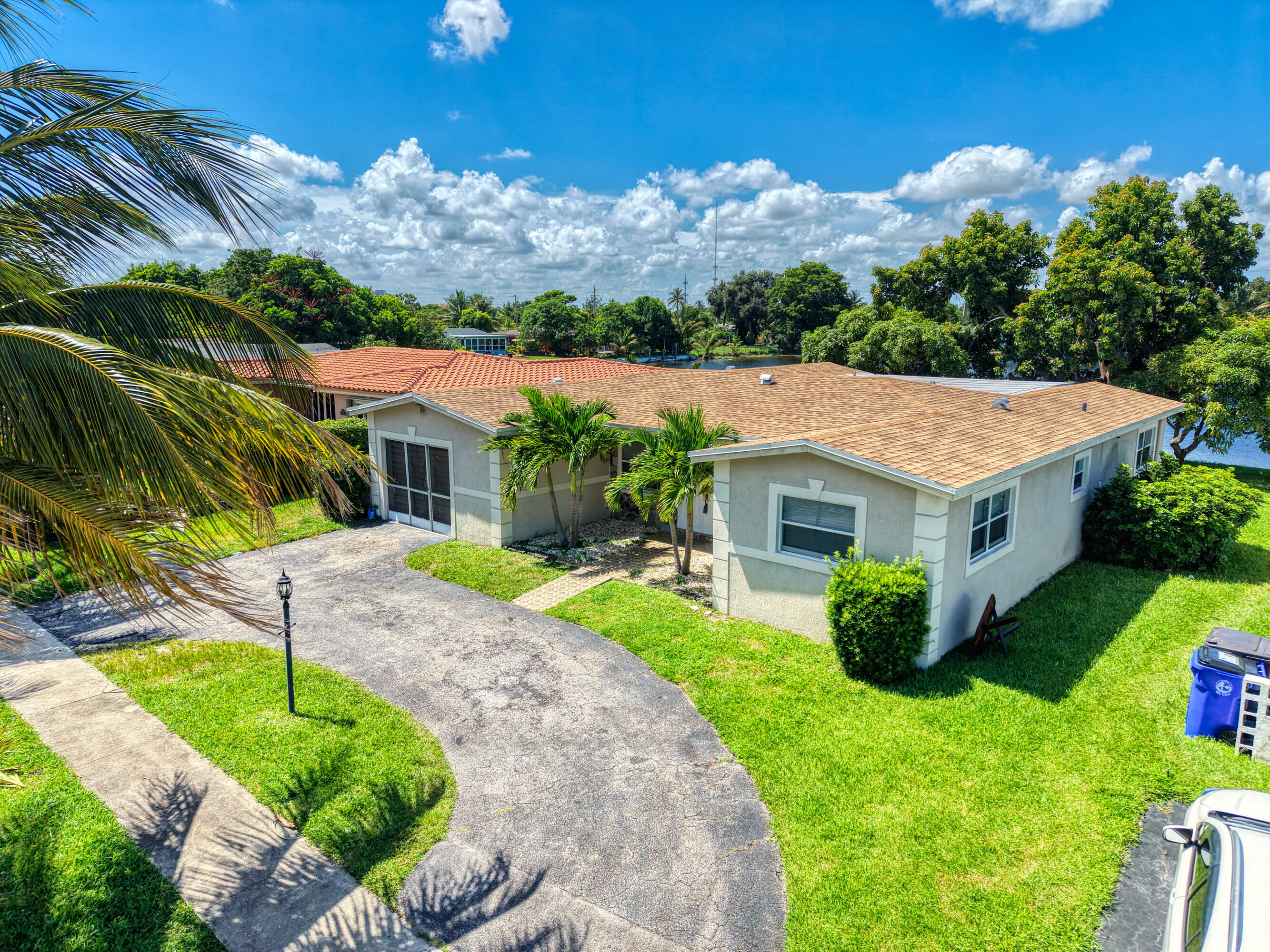 4921 NW 39TH, Lauderdale Lakes FL 33319