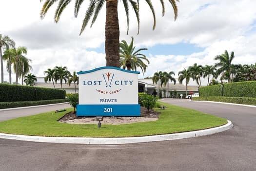 415 Pine Tree #16, Atlantis FL 33462