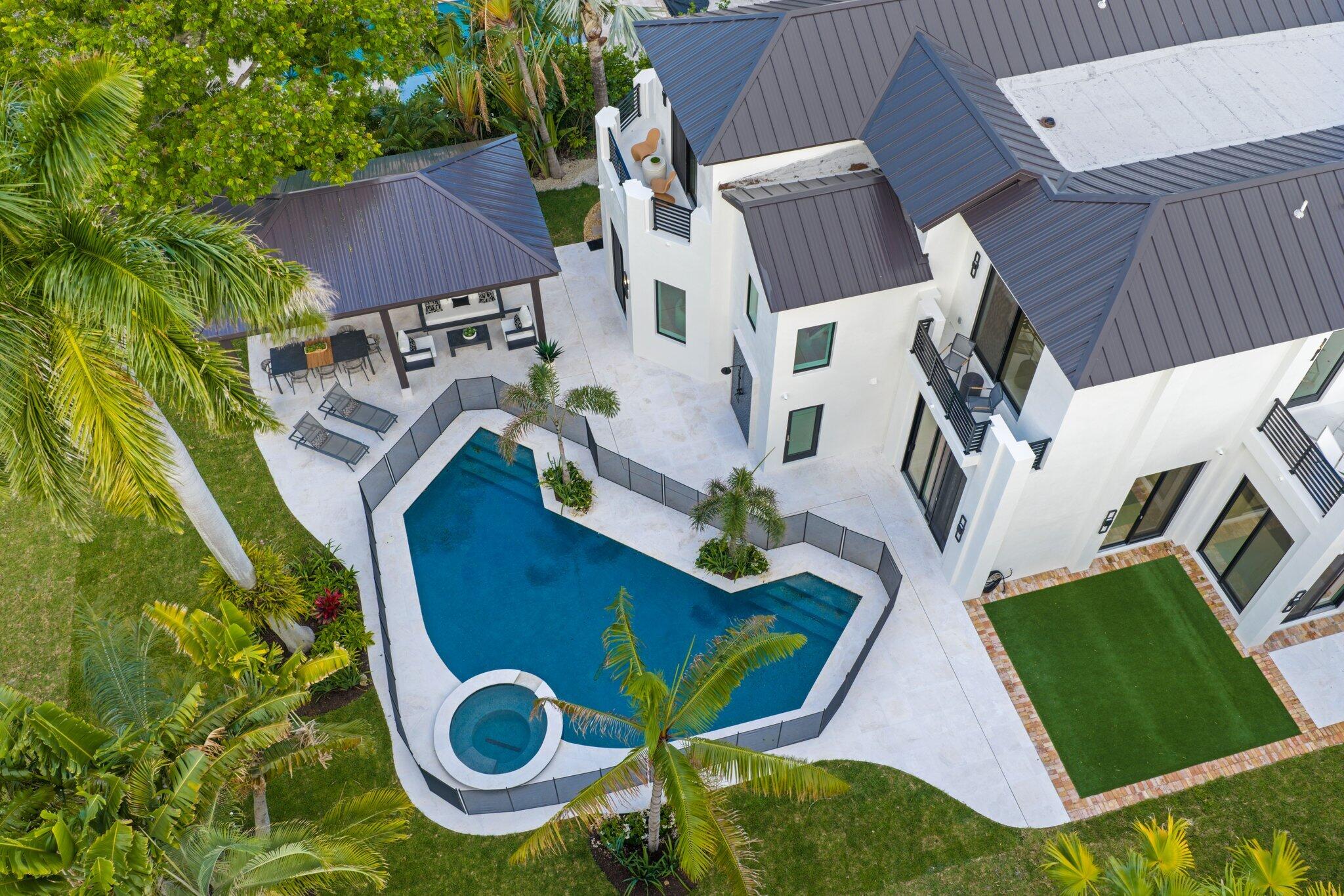 23 COCONUT, Ocean Ridge FL 33435