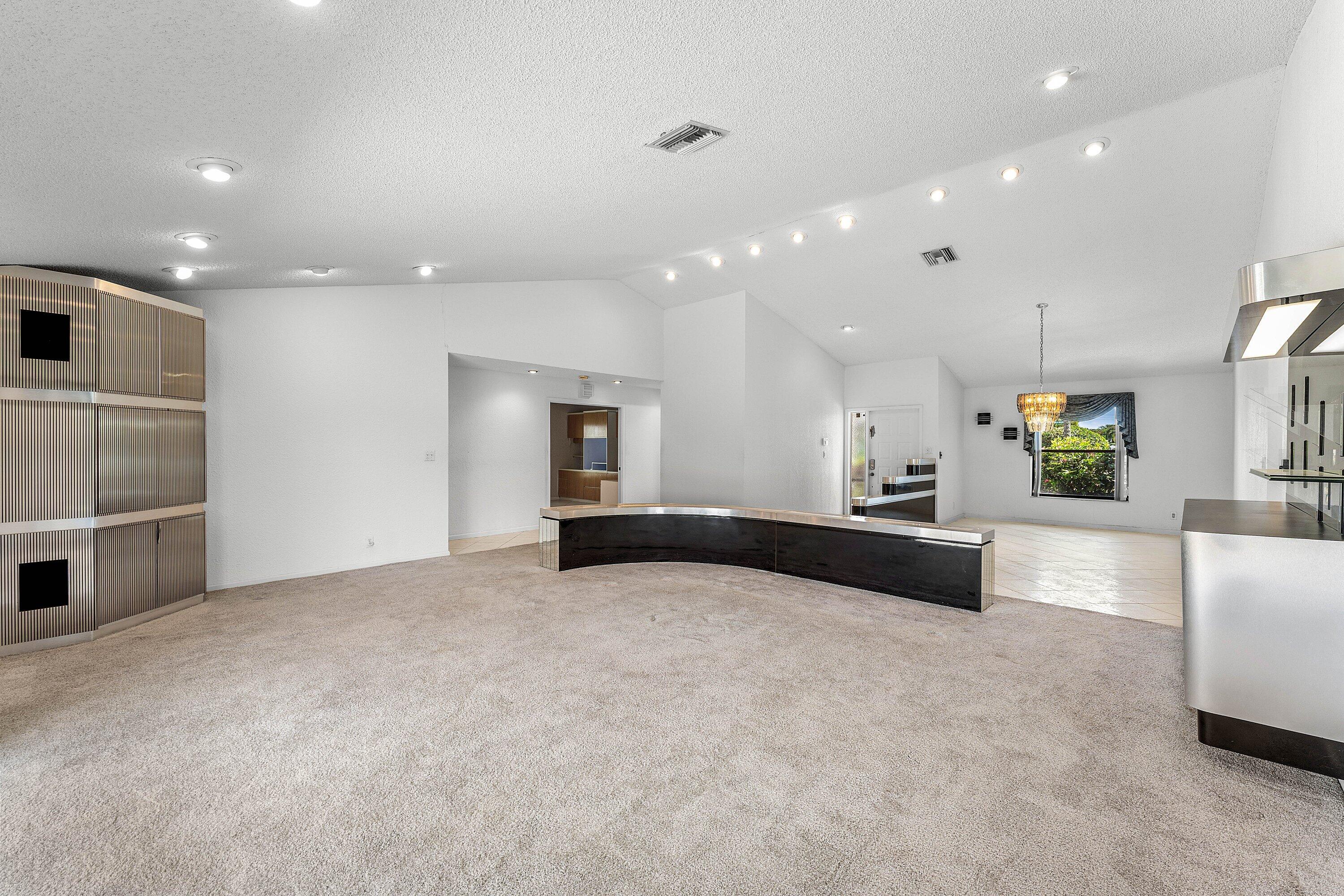10775 Boca Woods, Boca Raton FL 33428