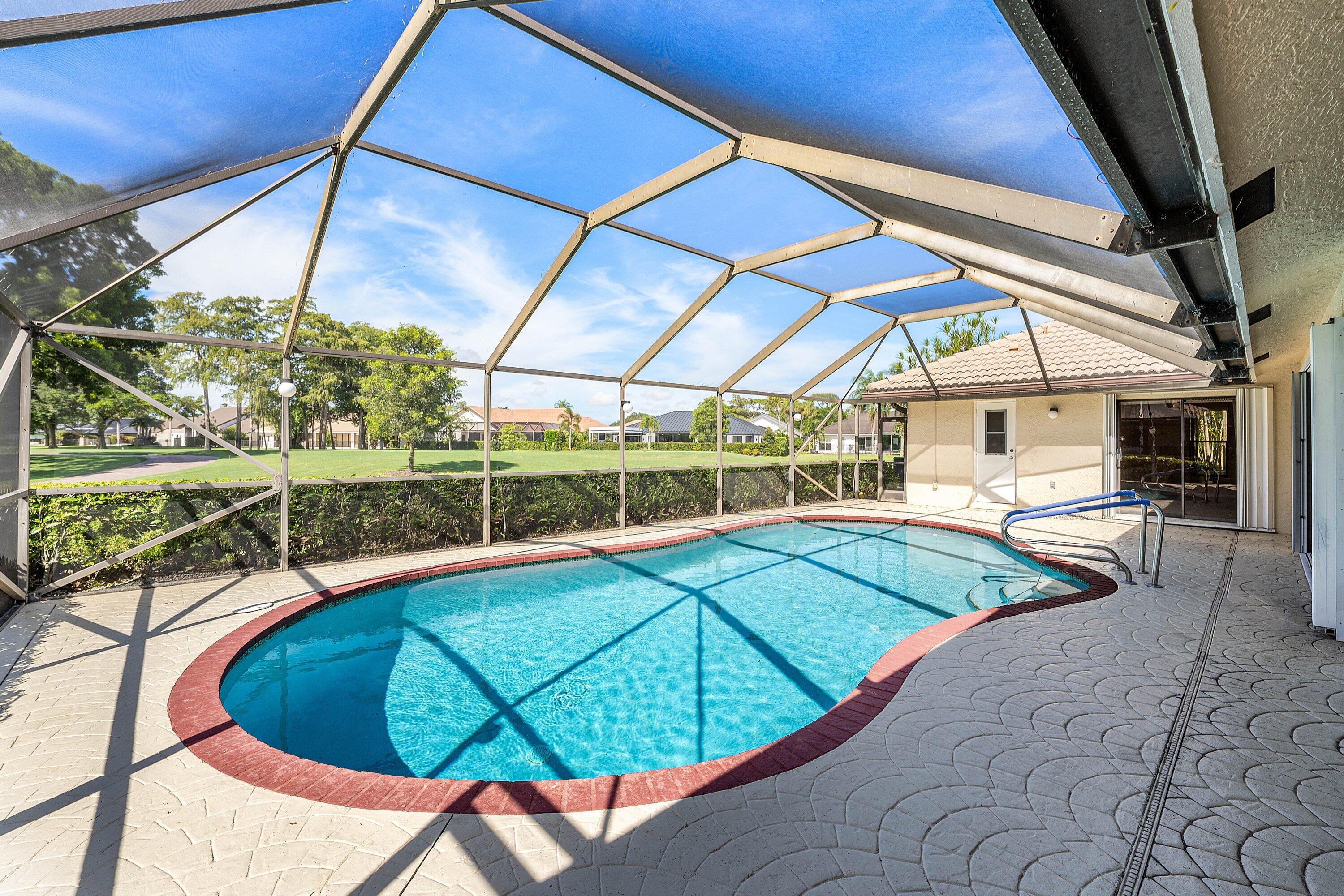 10775 Boca Woods, Boca Raton FL 33428