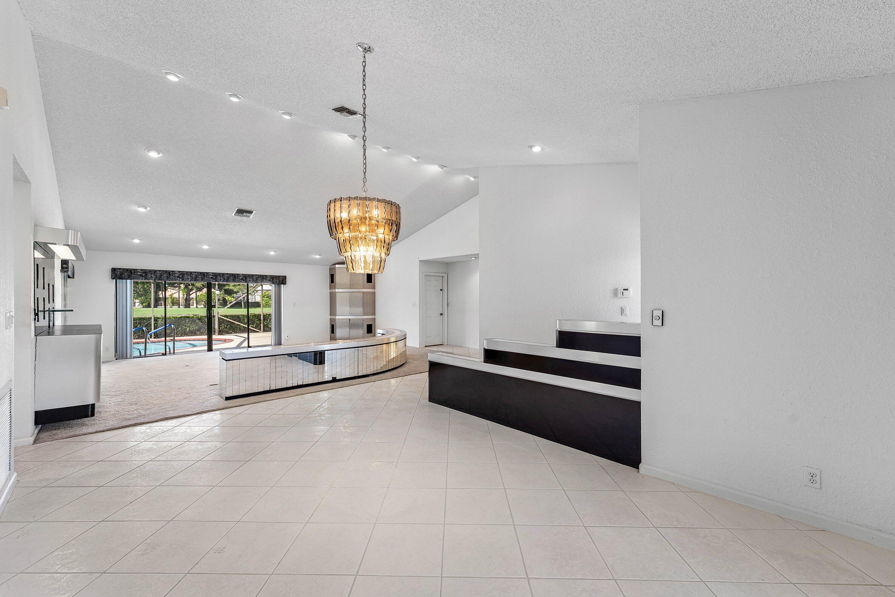 10775 Boca Woods, Boca Raton FL 33428