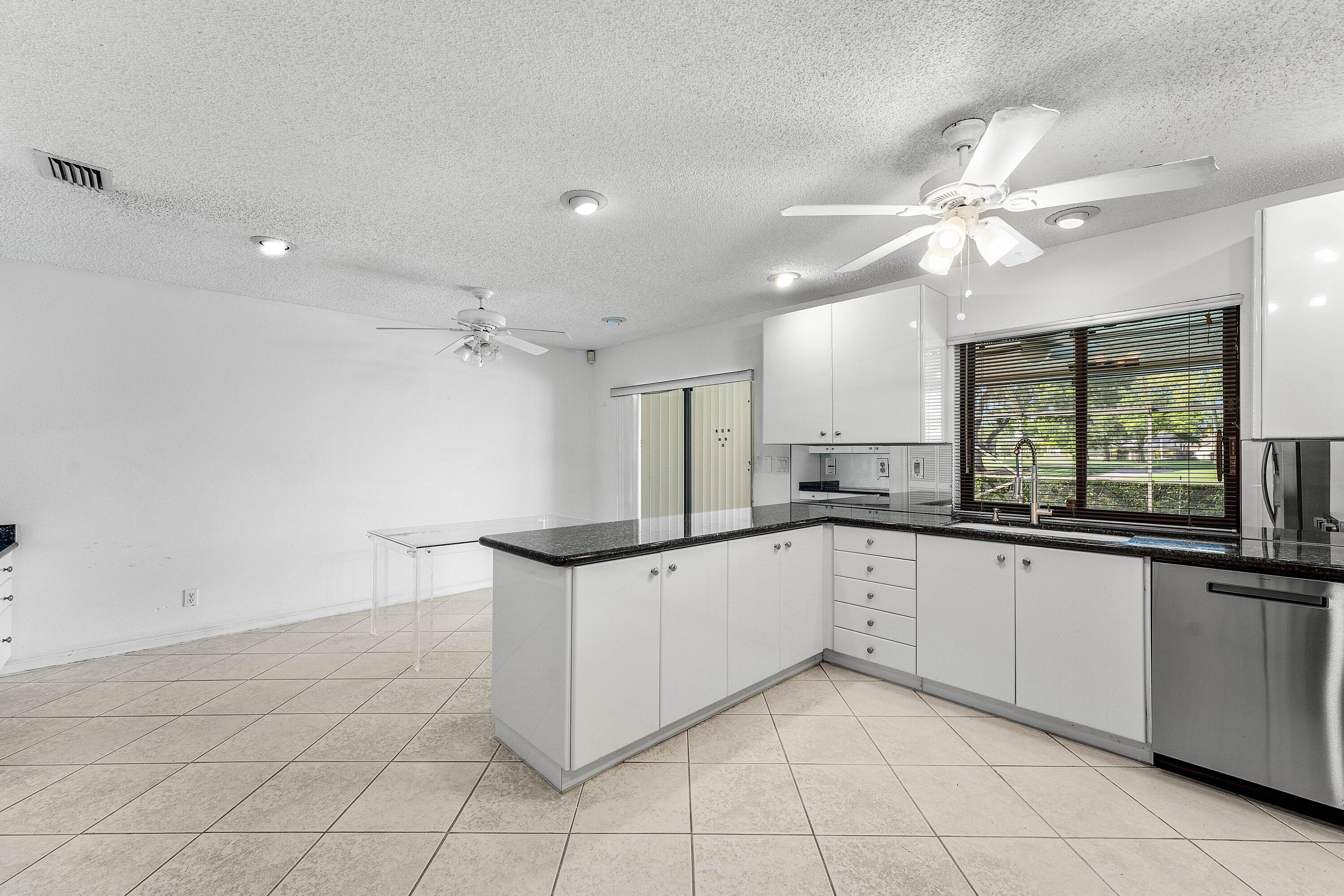 10775 Boca Woods, Boca Raton FL 33428