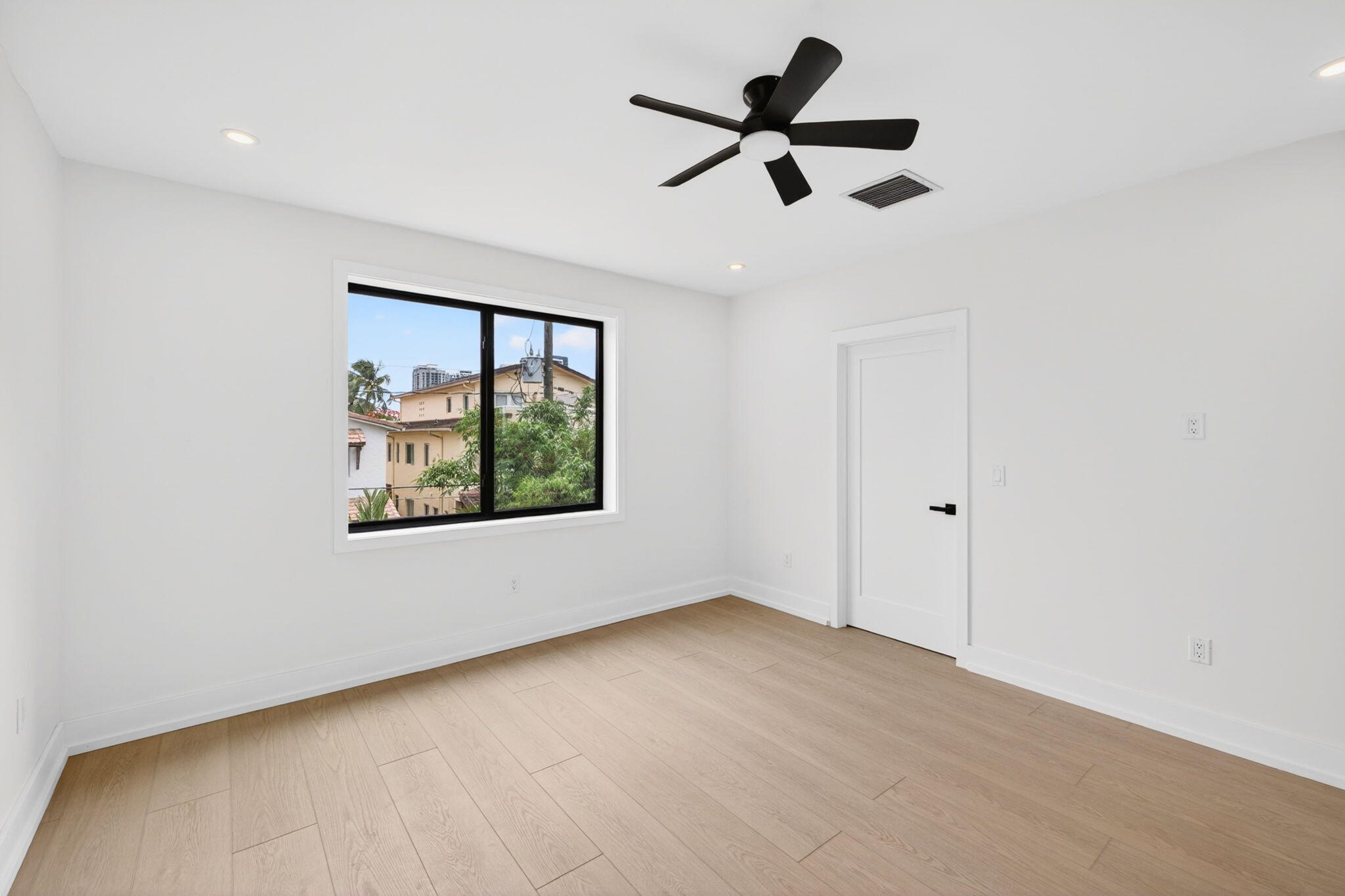 507 SW 11th, Fort Lauderdale FL 33315
