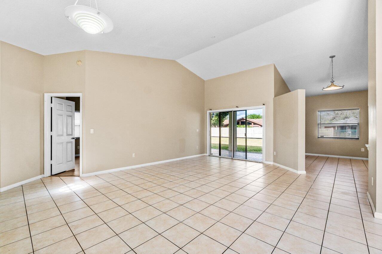 273 Ponce De Leon, Royal Palm Beach FL 33411