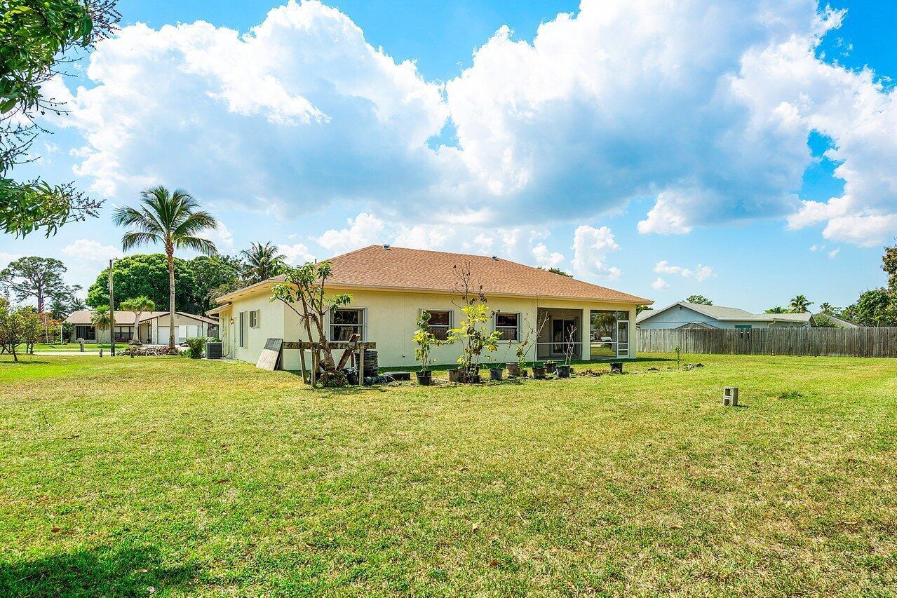 273 Ponce De Leon, Royal Palm Beach FL 33411