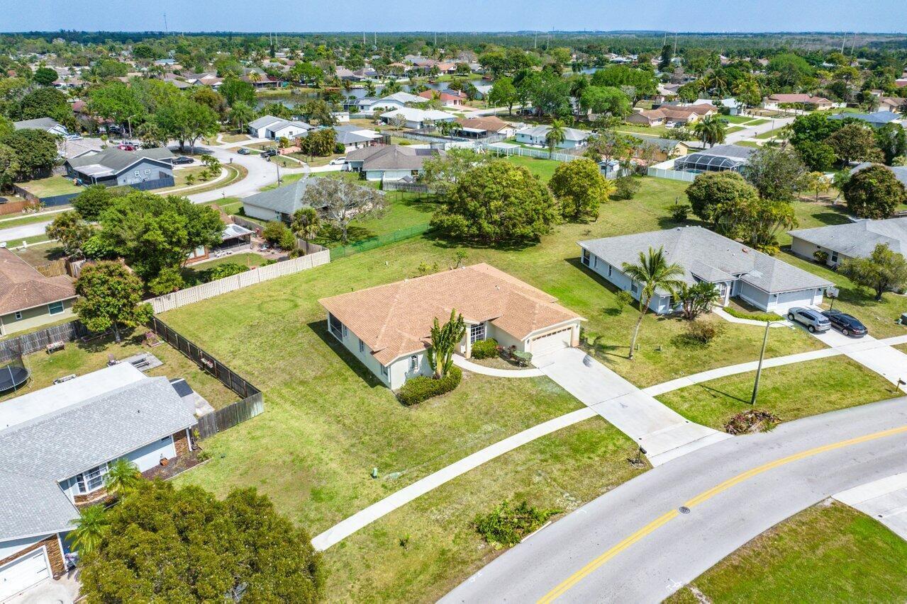 273 Ponce De Leon, Royal Palm Beach FL 33411