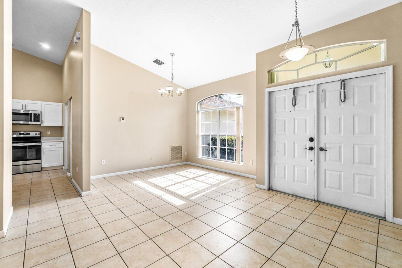 273 Ponce De Leon, Royal Palm Beach FL 33411