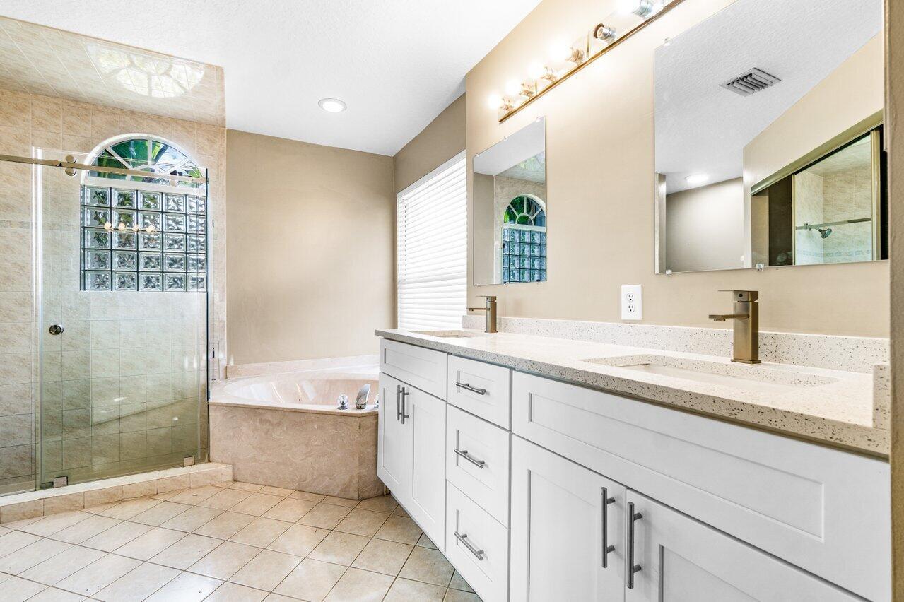 273 Ponce De Leon, Royal Palm Beach FL 33411
