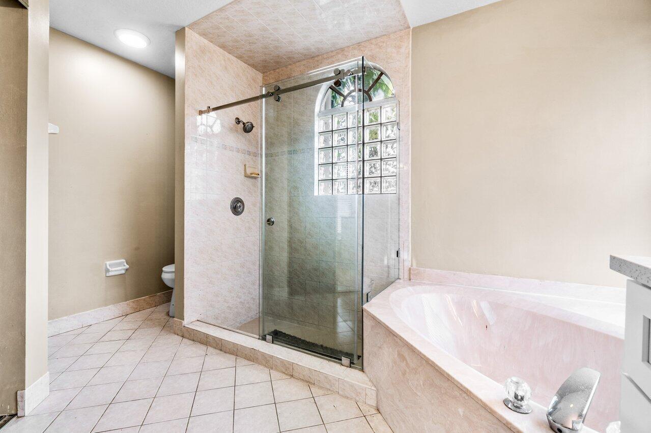 273 Ponce De Leon, Royal Palm Beach FL 33411