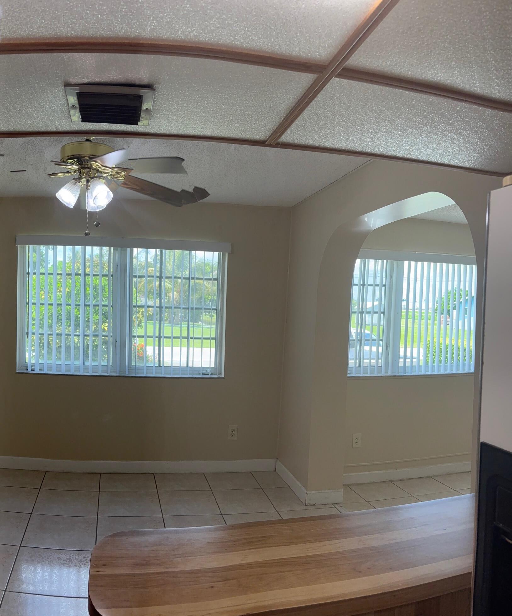 1117 NE 23RD, Belle Glade FL 33430