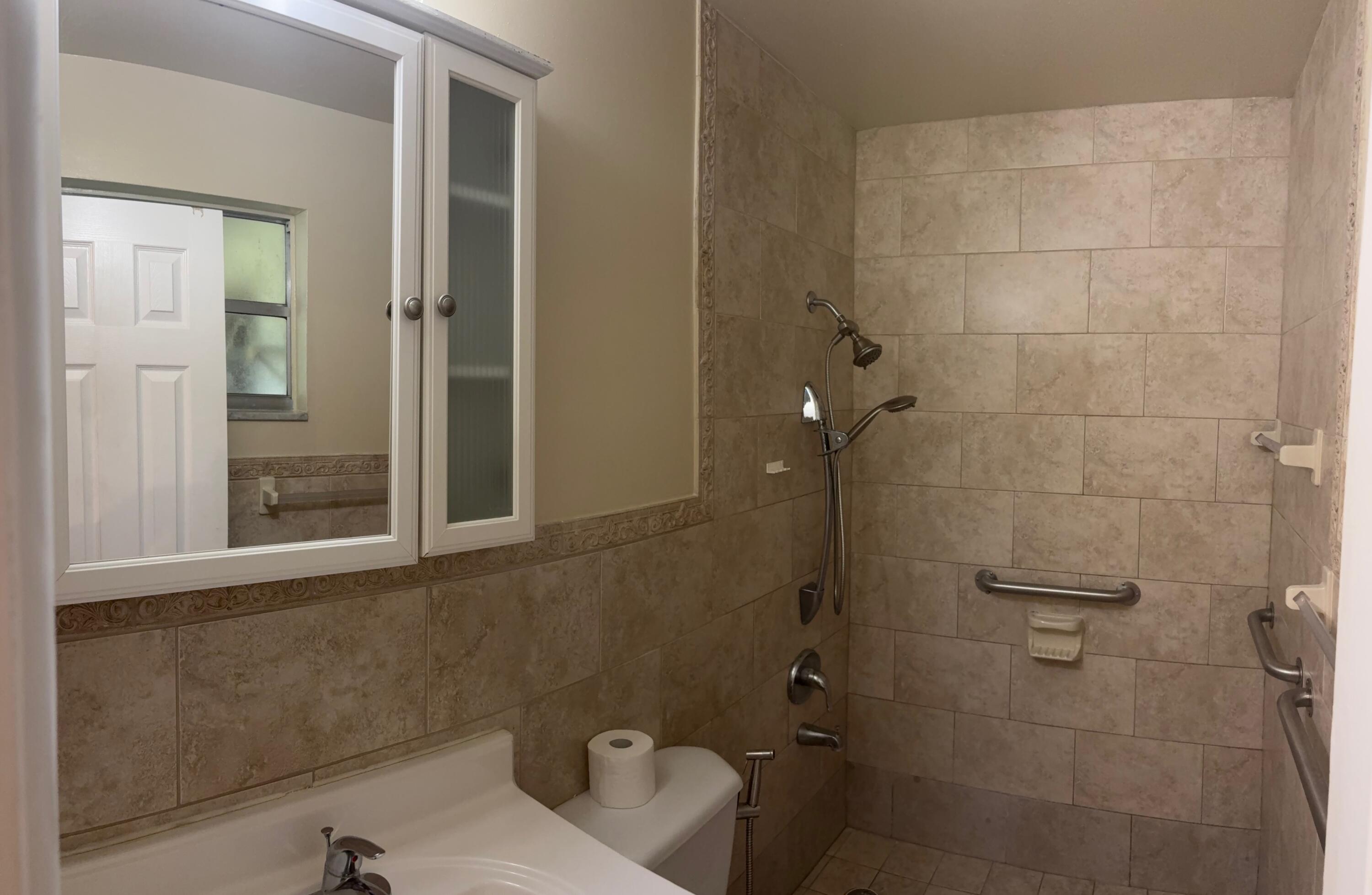 1117 NE 23RD, Belle Glade FL 33430