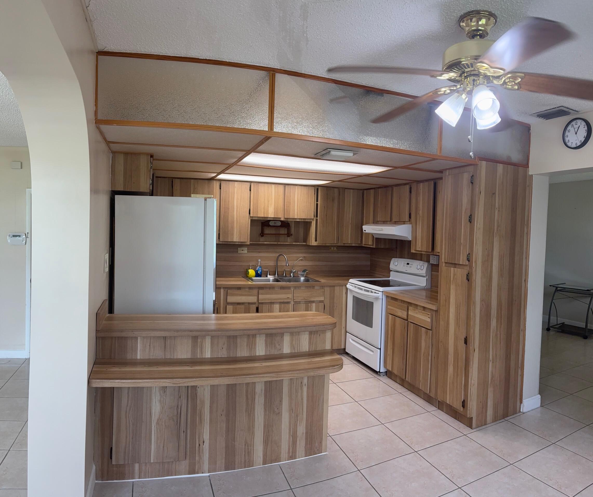 1117 NE 23RD, Belle Glade FL 33430