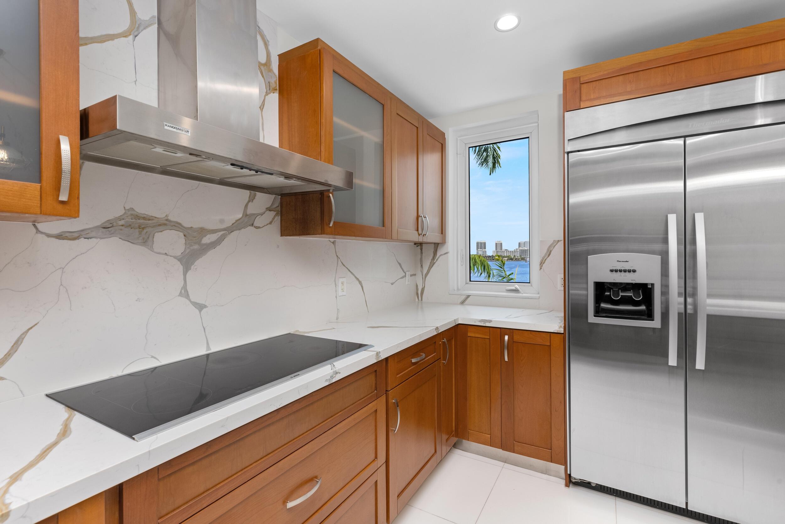516 HENDRICKS #4A, Fort Lauderdale FL 33301
