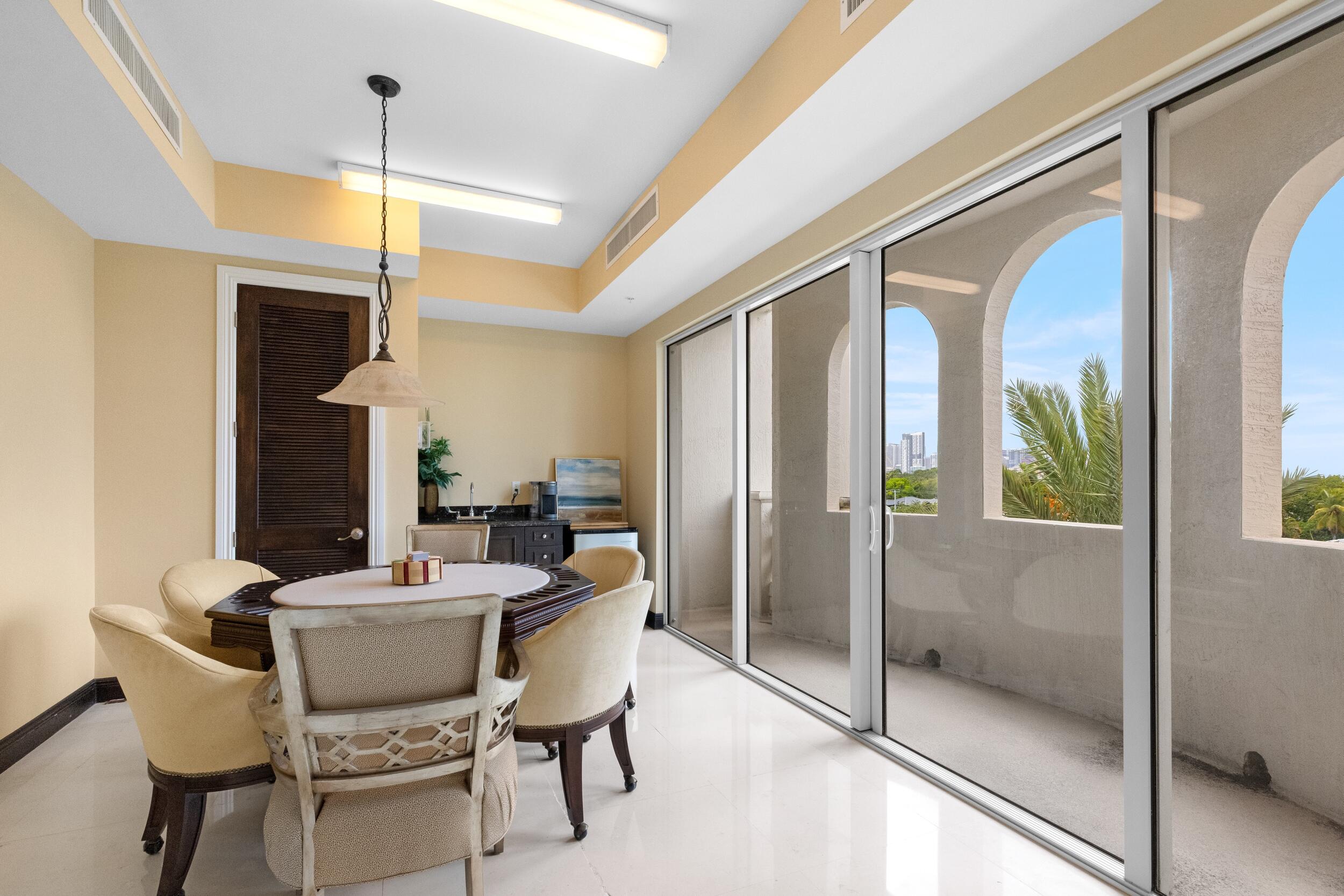 516 HENDRICKS #4A, Fort Lauderdale FL 33301
