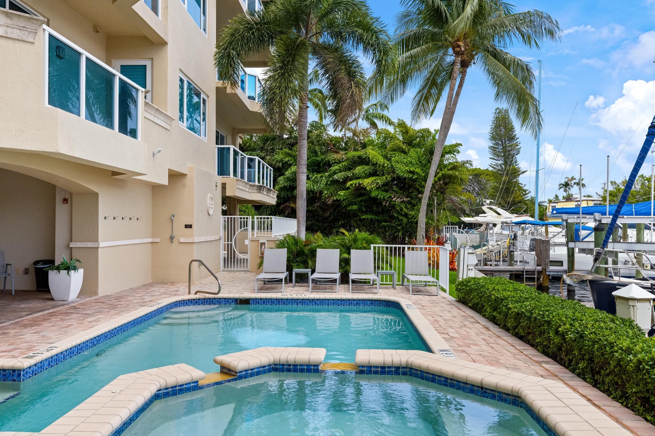 516 HENDRICKS #4A, Fort Lauderdale FL 33301