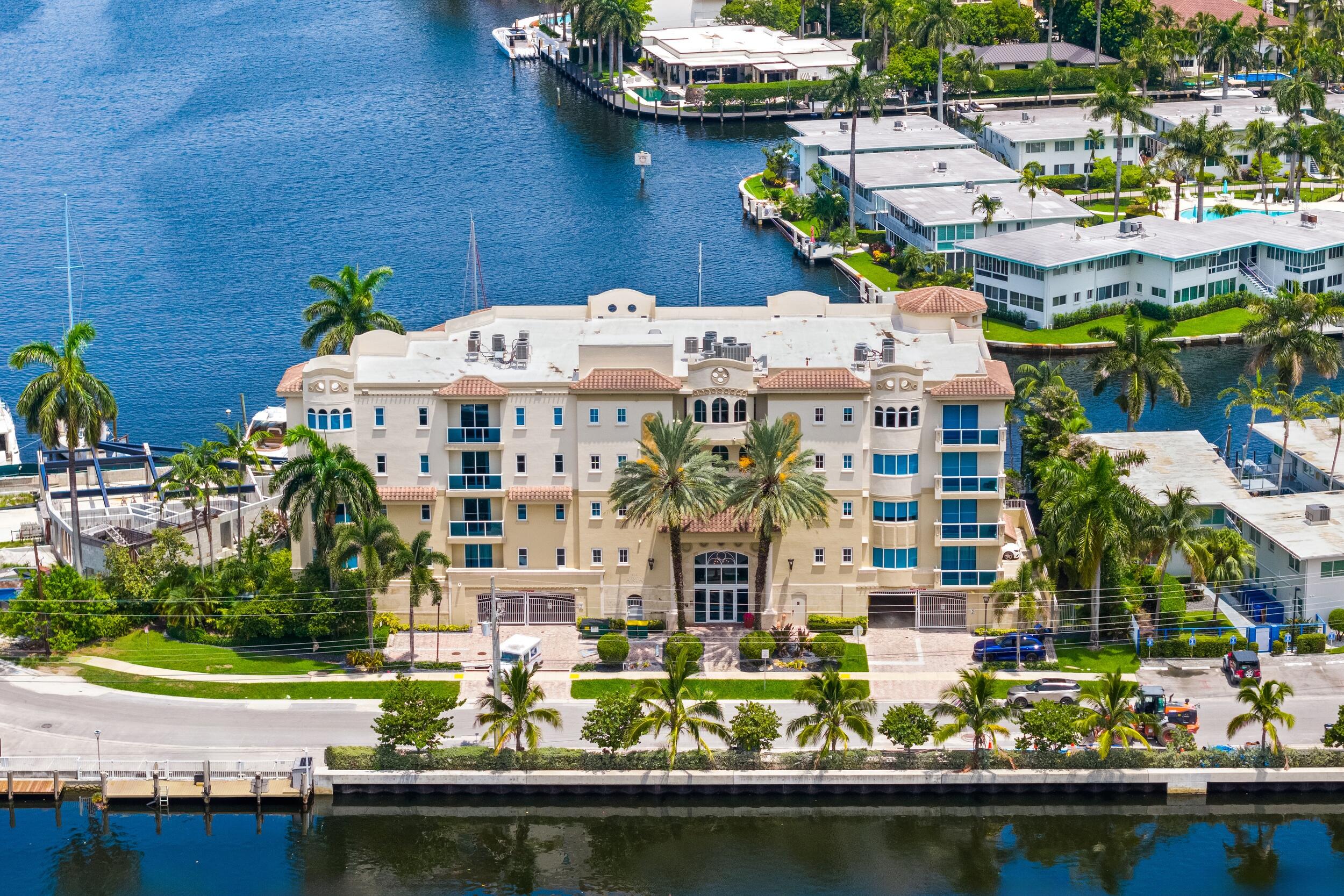 516 HENDRICKS #4A, Fort Lauderdale FL 33301