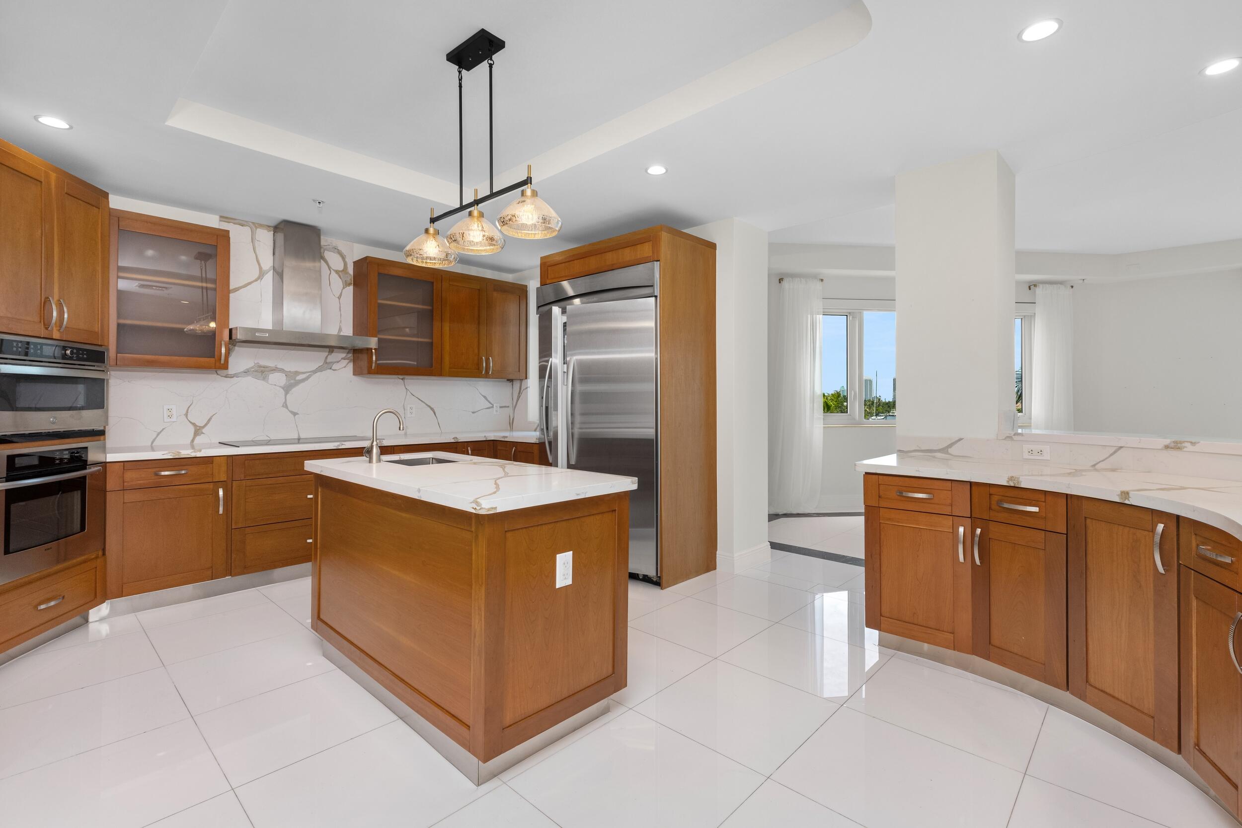 516 HENDRICKS #4A, Fort Lauderdale FL 33301