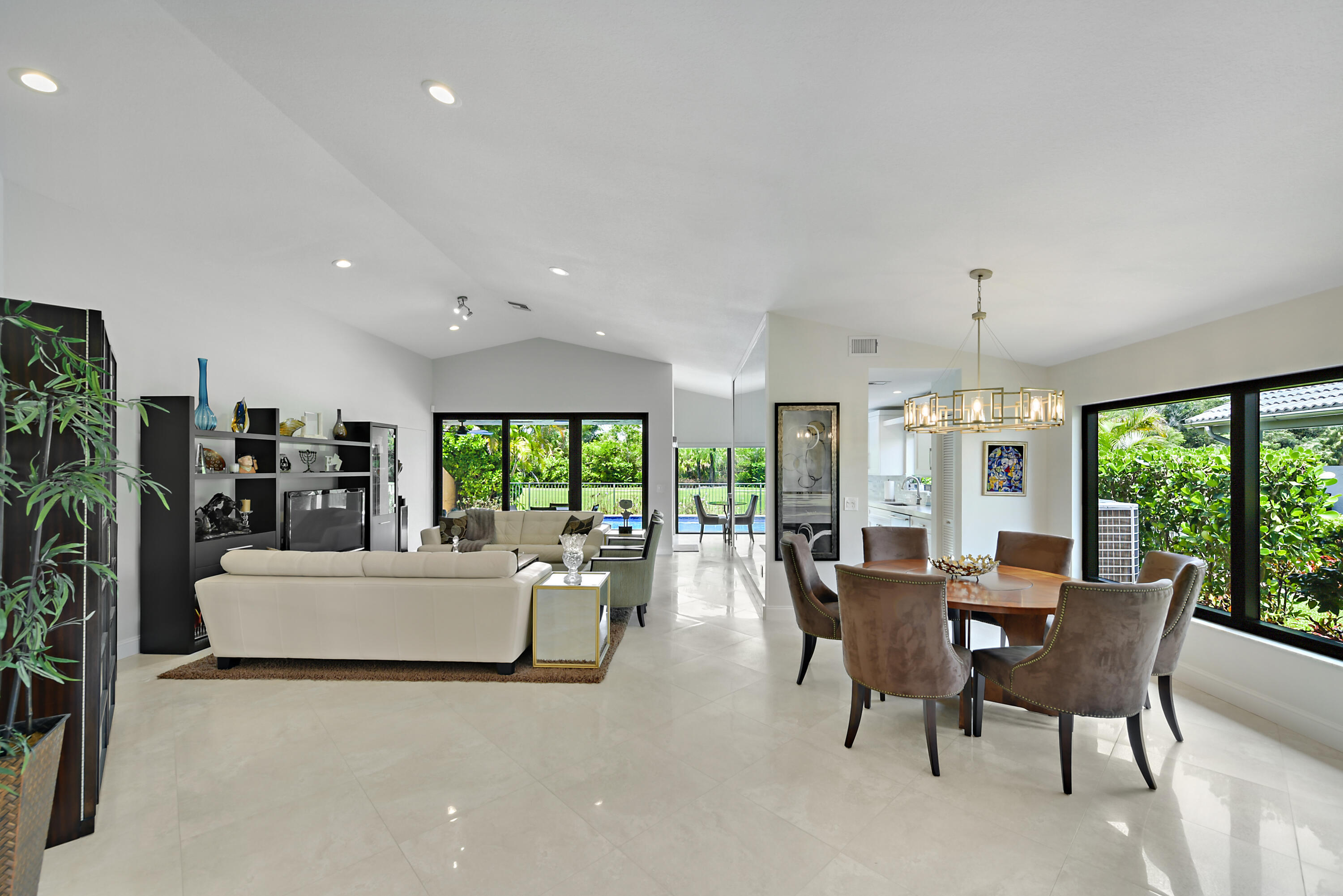 11204 Cloverleaf, Boca Raton FL 33428