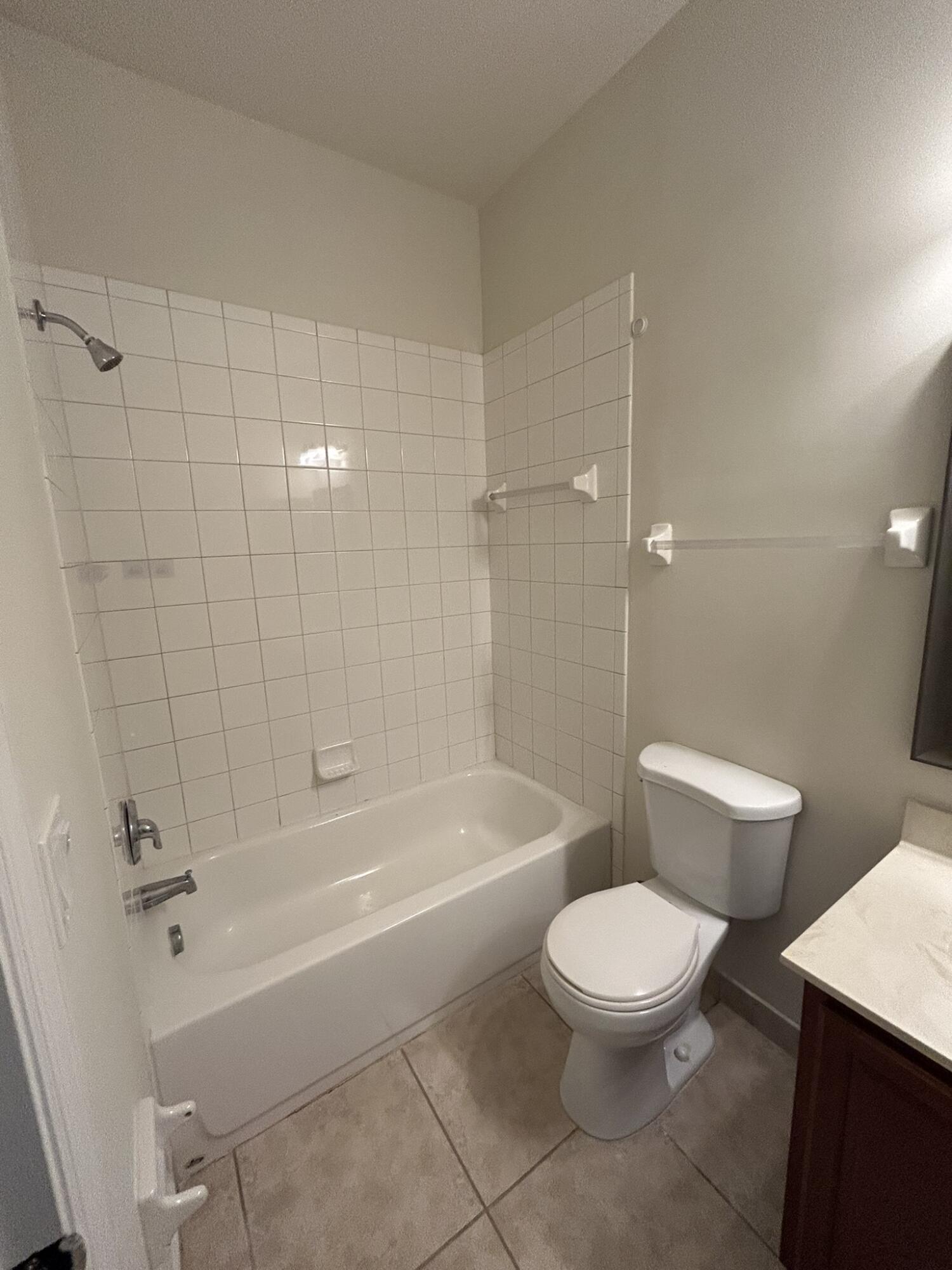 9080 Preston #17204, Tamarac FL 33321
