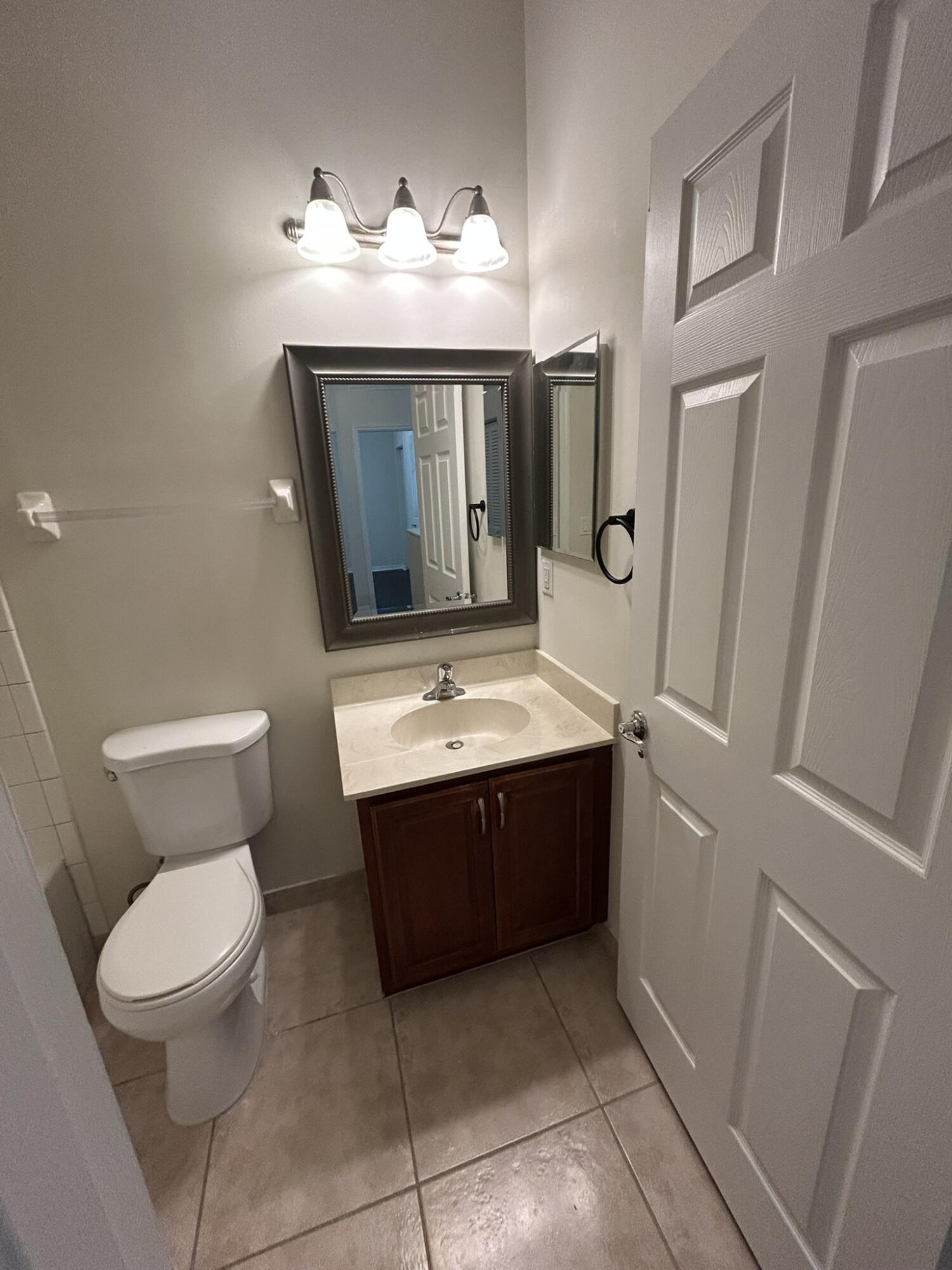 9080 Preston #17204, Tamarac FL 33321