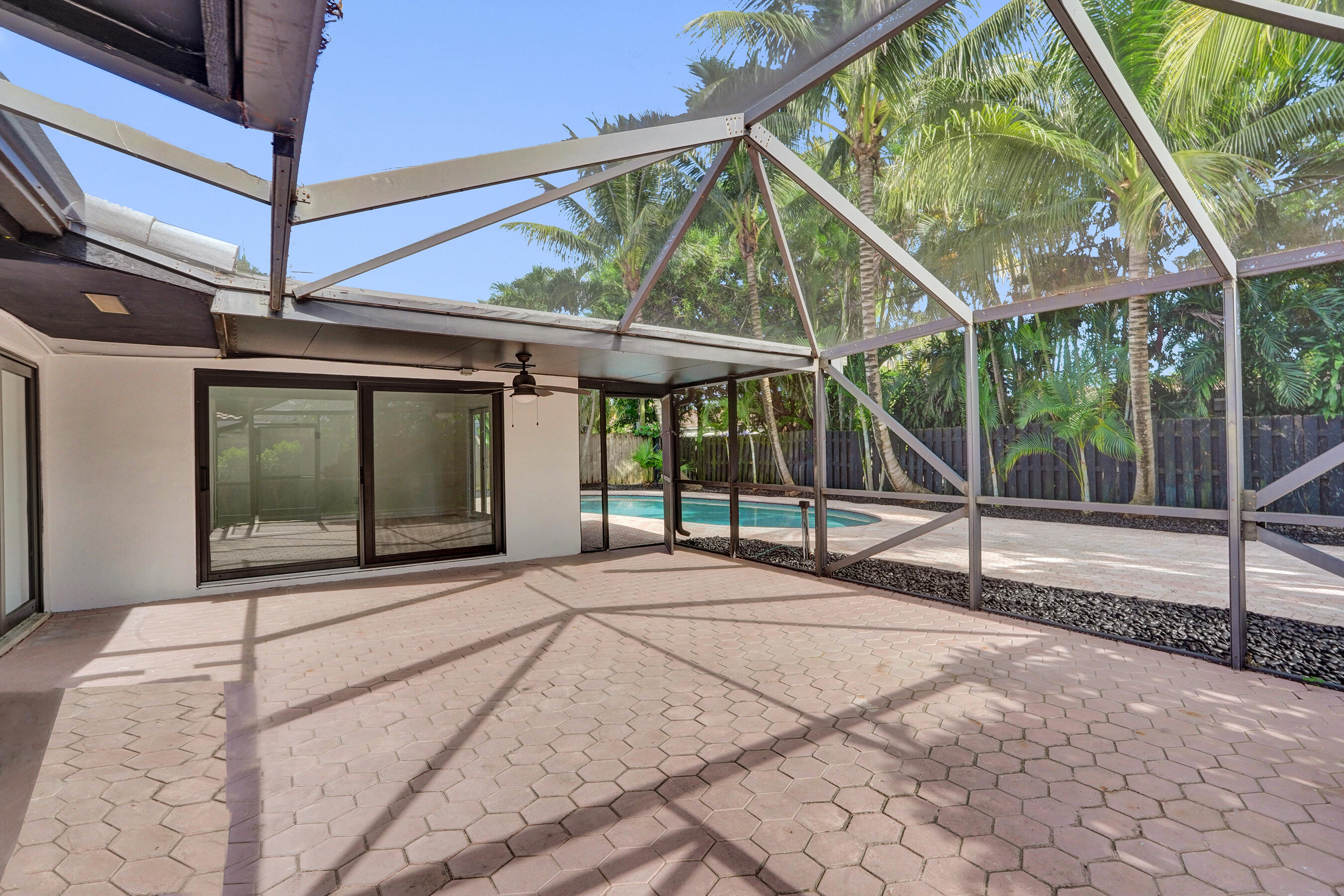 1250 SW 4TH, Boca Raton FL 33486