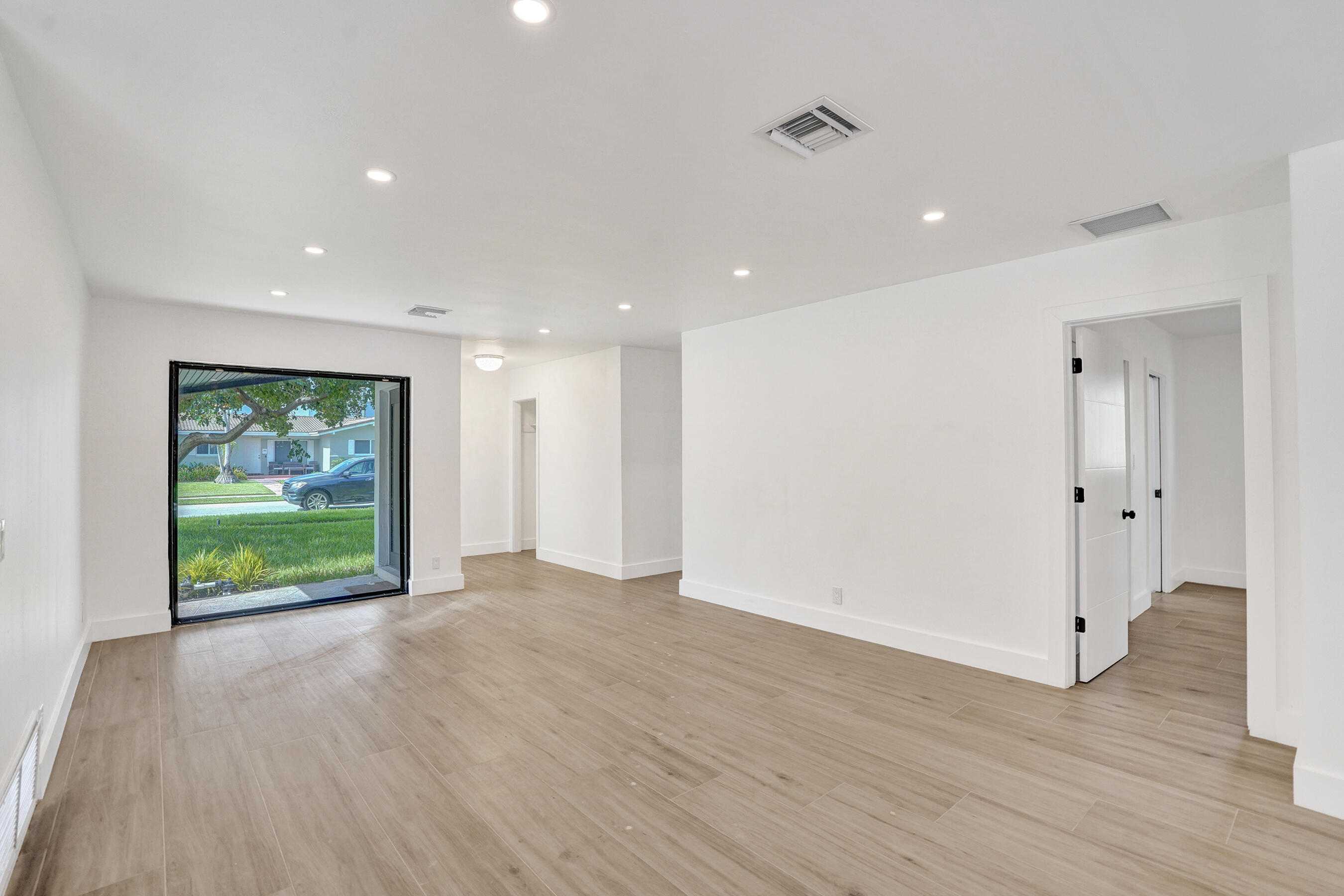 1250 SW 4TH, Boca Raton FL 33486