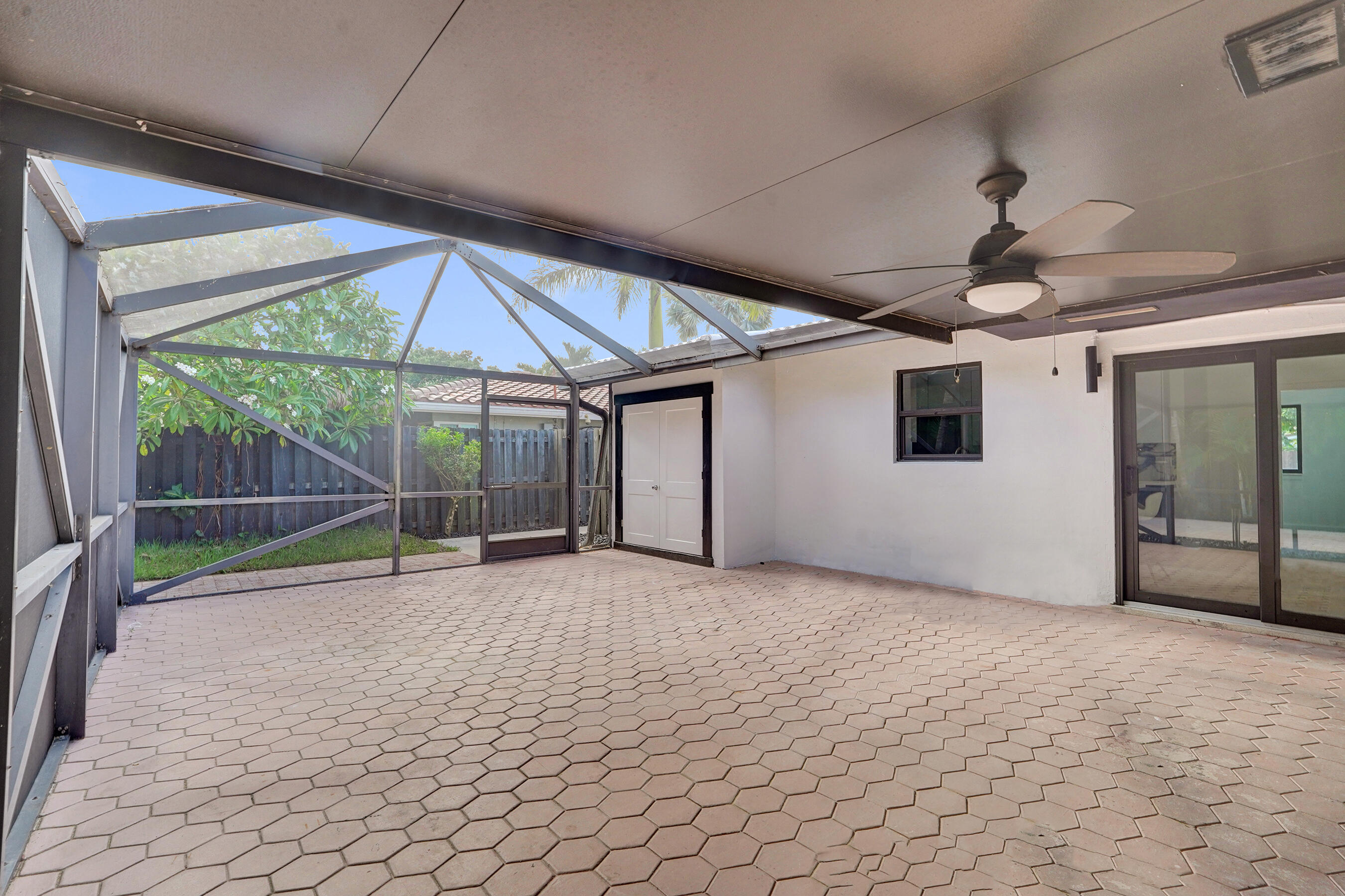 1250 SW 4TH, Boca Raton FL 33486