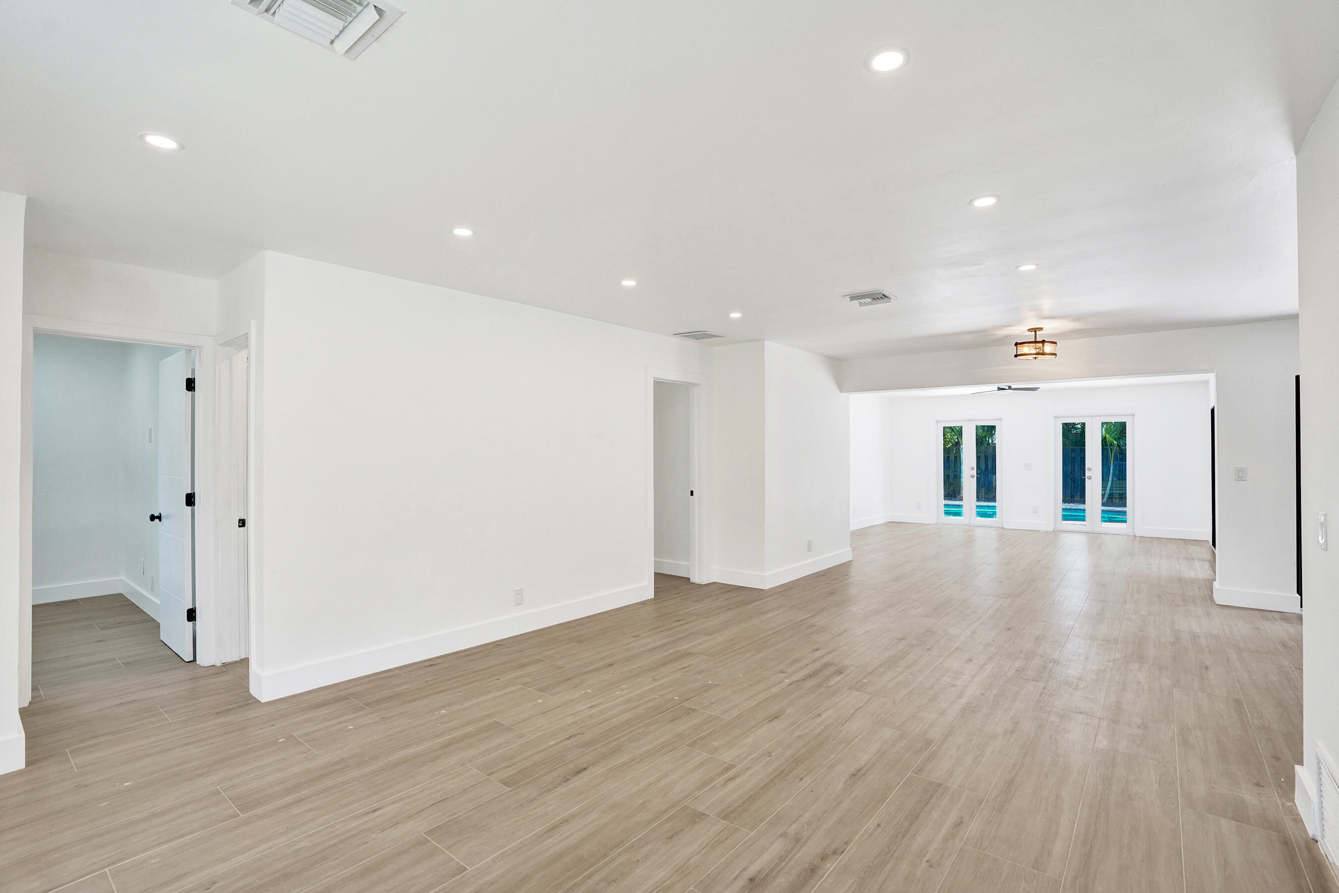1250 SW 4TH, Boca Raton FL 33486