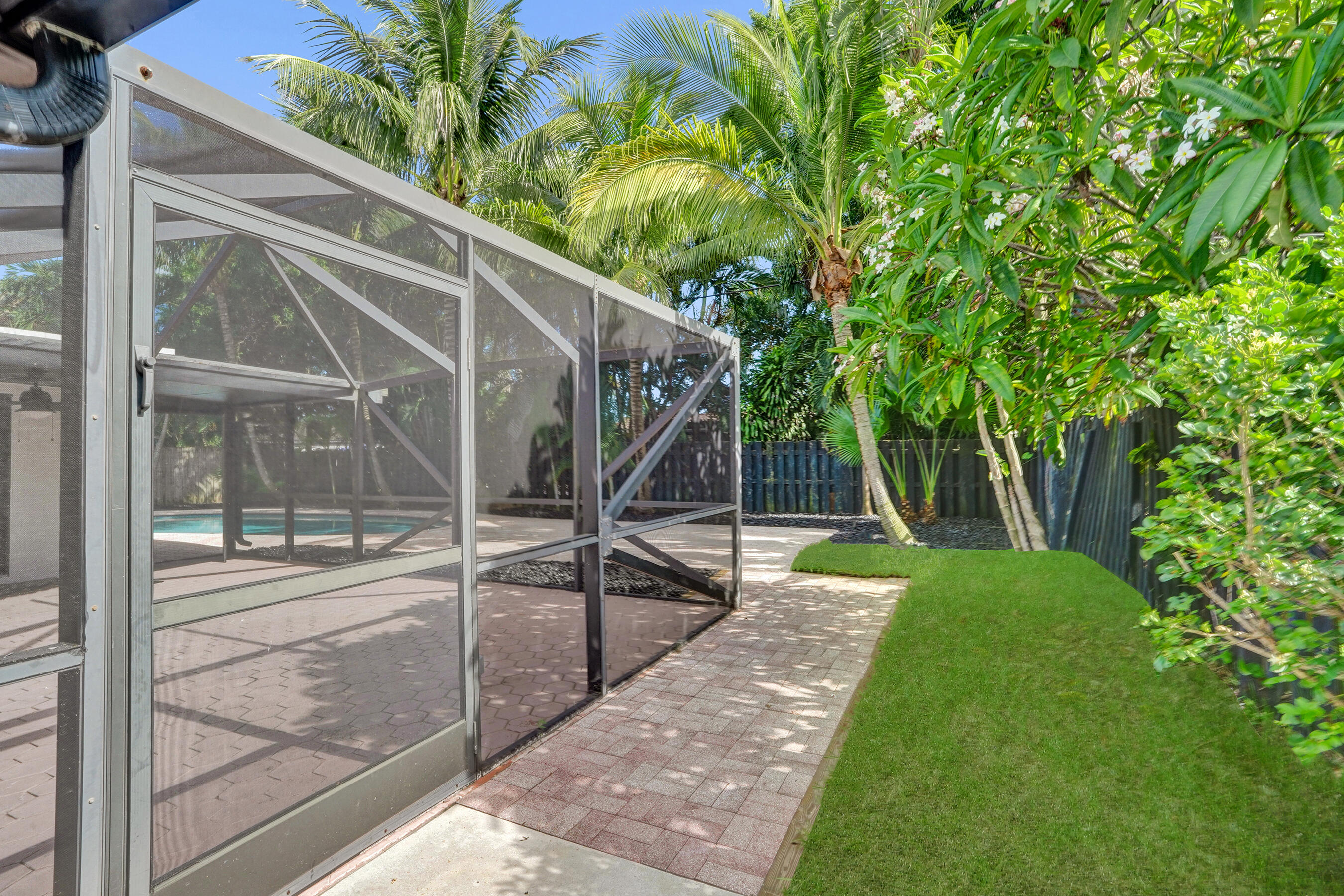 1250 SW 4TH, Boca Raton FL 33486
