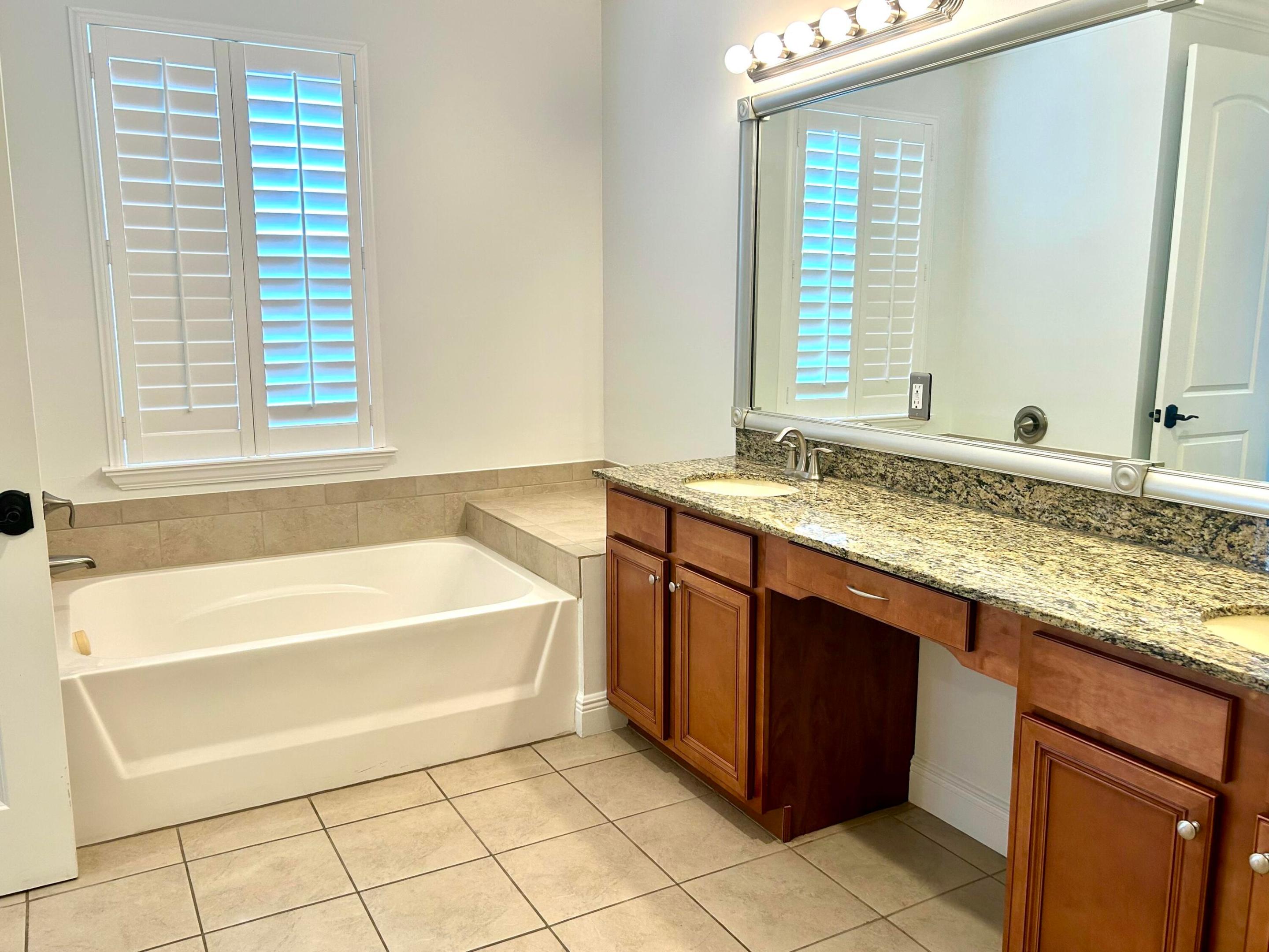 2024 FOXTAIL VIEW, West Palm Beach FL 33411