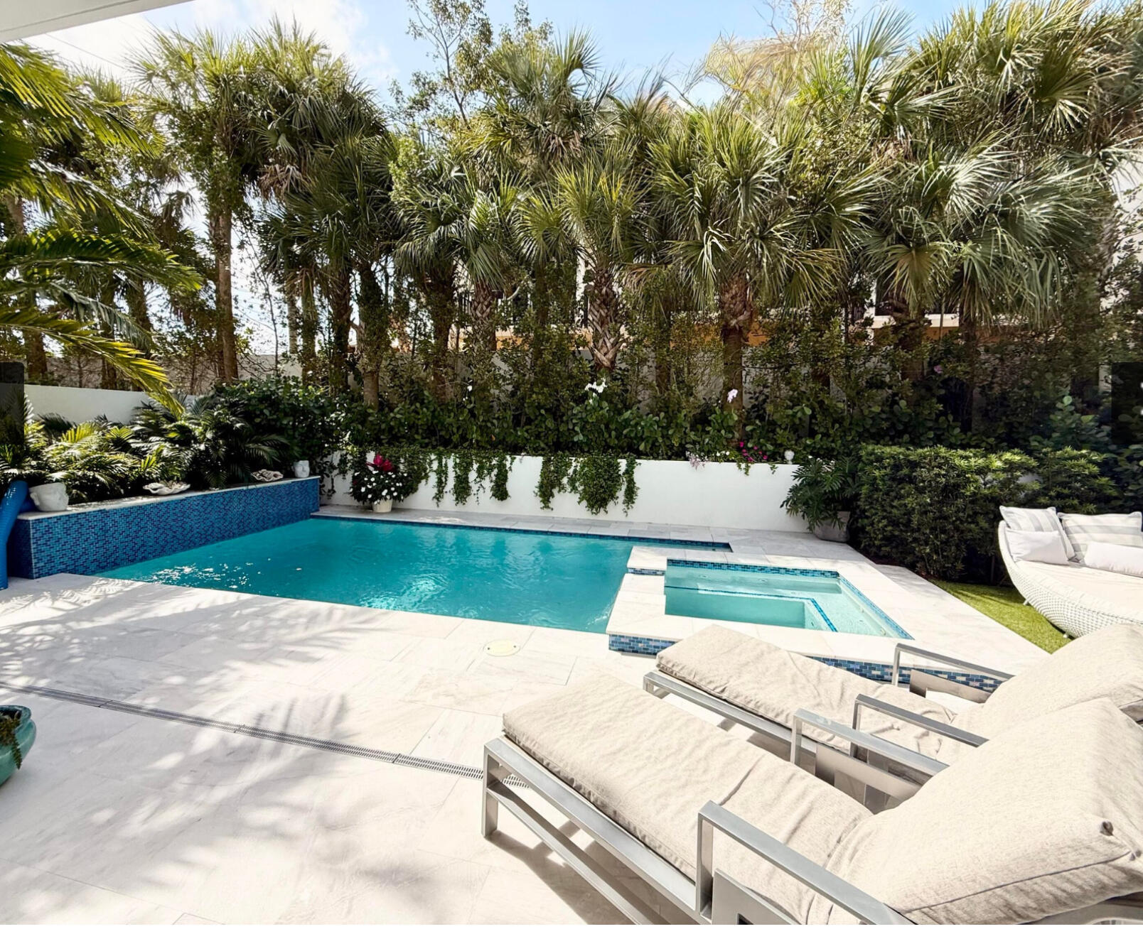 402 Ocean One, Juno Beach FL 33408