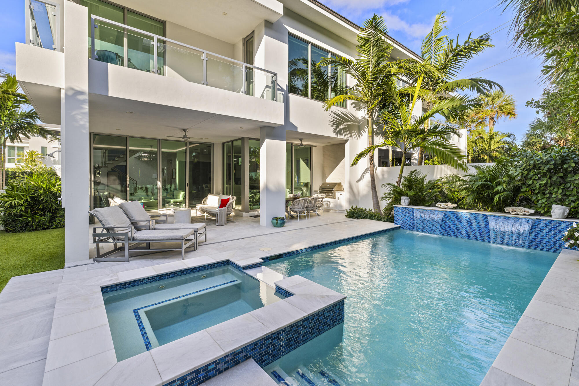 402 Ocean One, Juno Beach FL 33408
