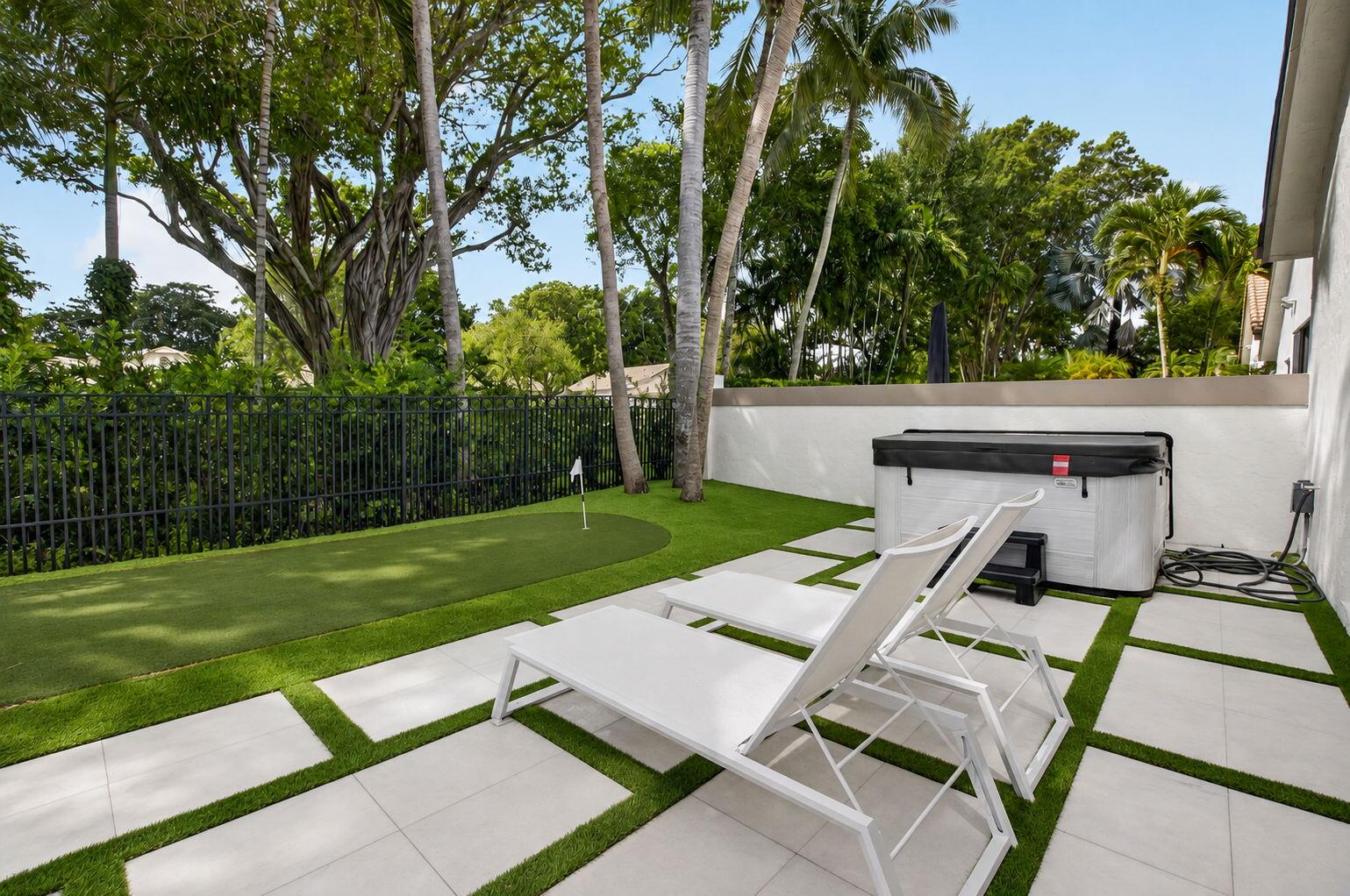 5372 NW 21st, Boca Raton FL 33496