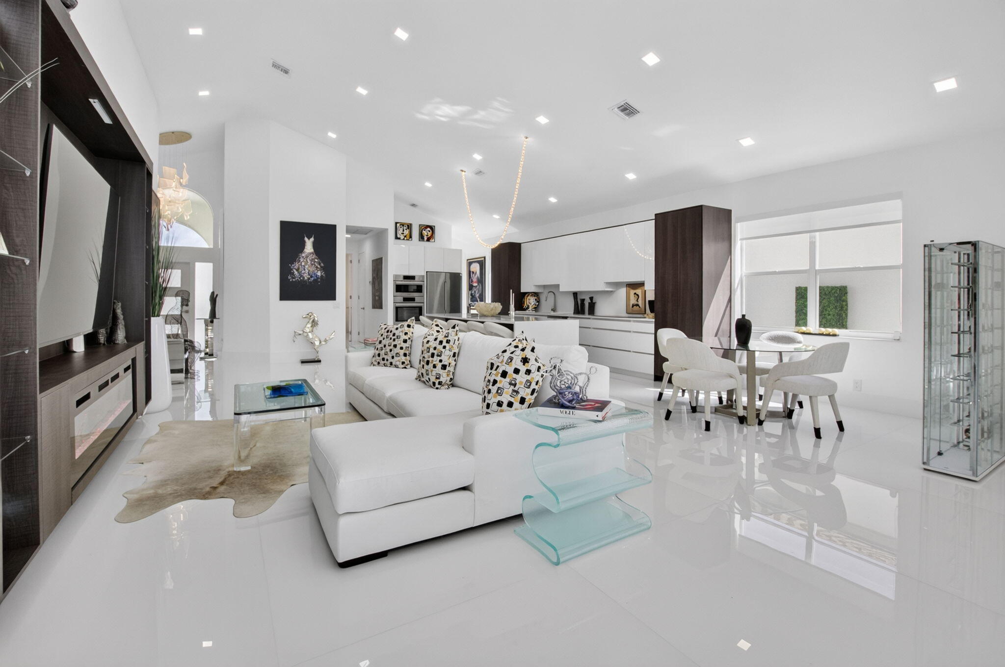 5372 NW 21st, Boca Raton FL 33496