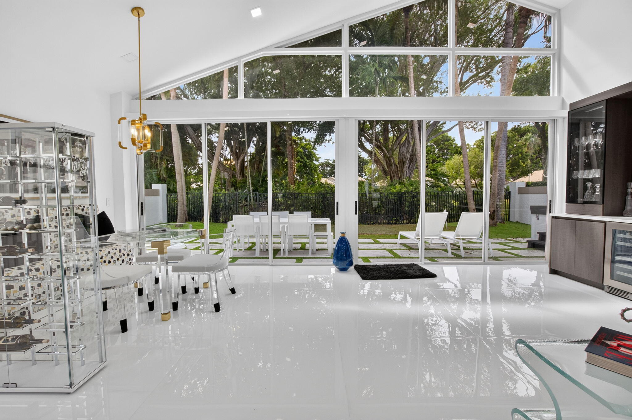 5372 NW 21st, Boca Raton FL 33496