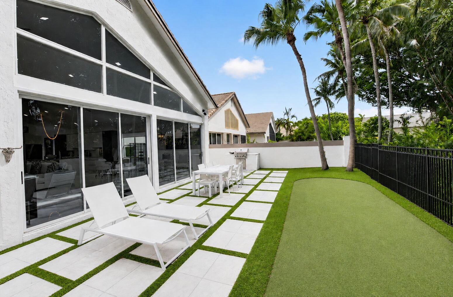 5372 NW 21st, Boca Raton FL 33496