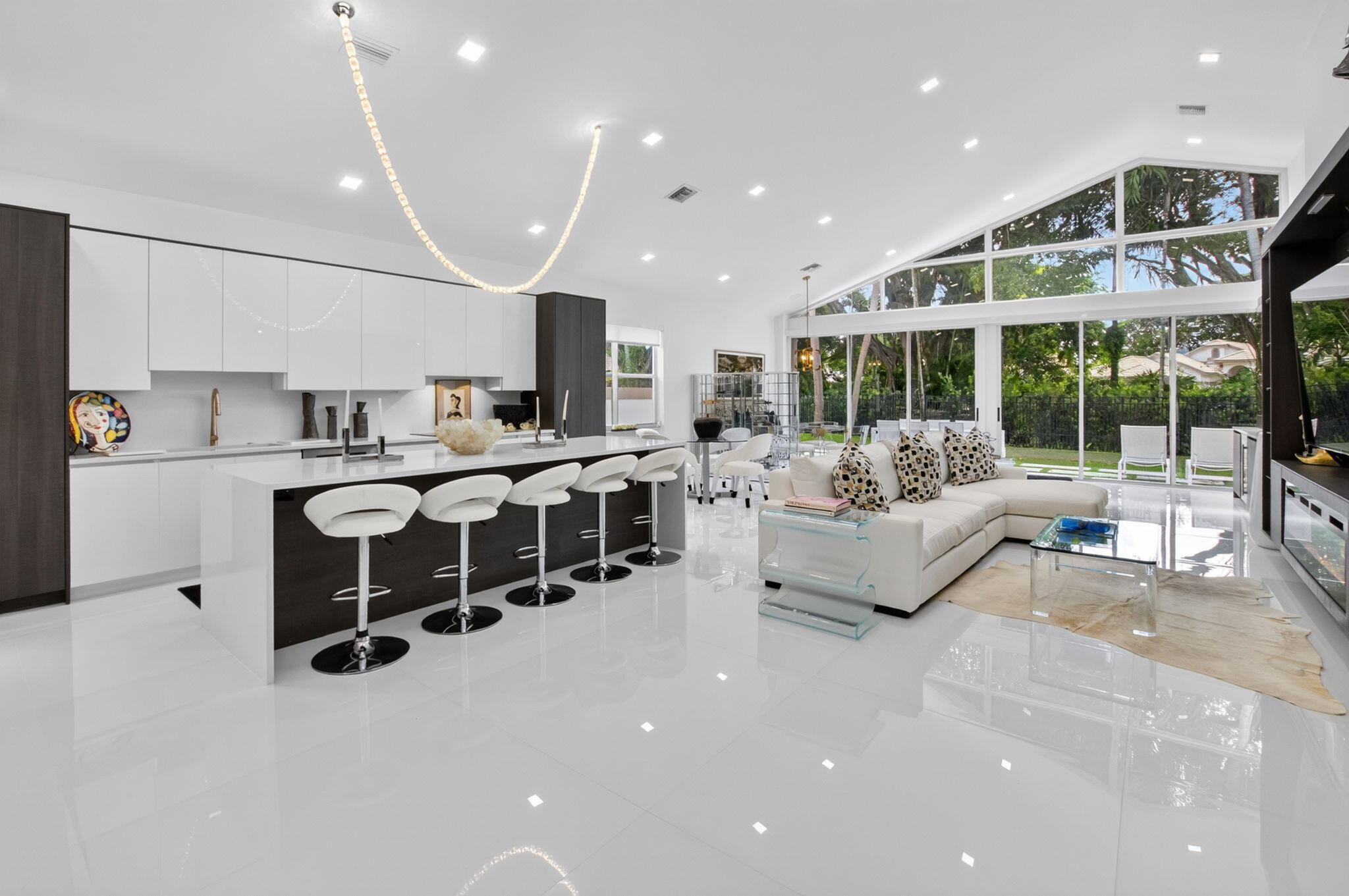 5372 NW 21st, Boca Raton FL 33496