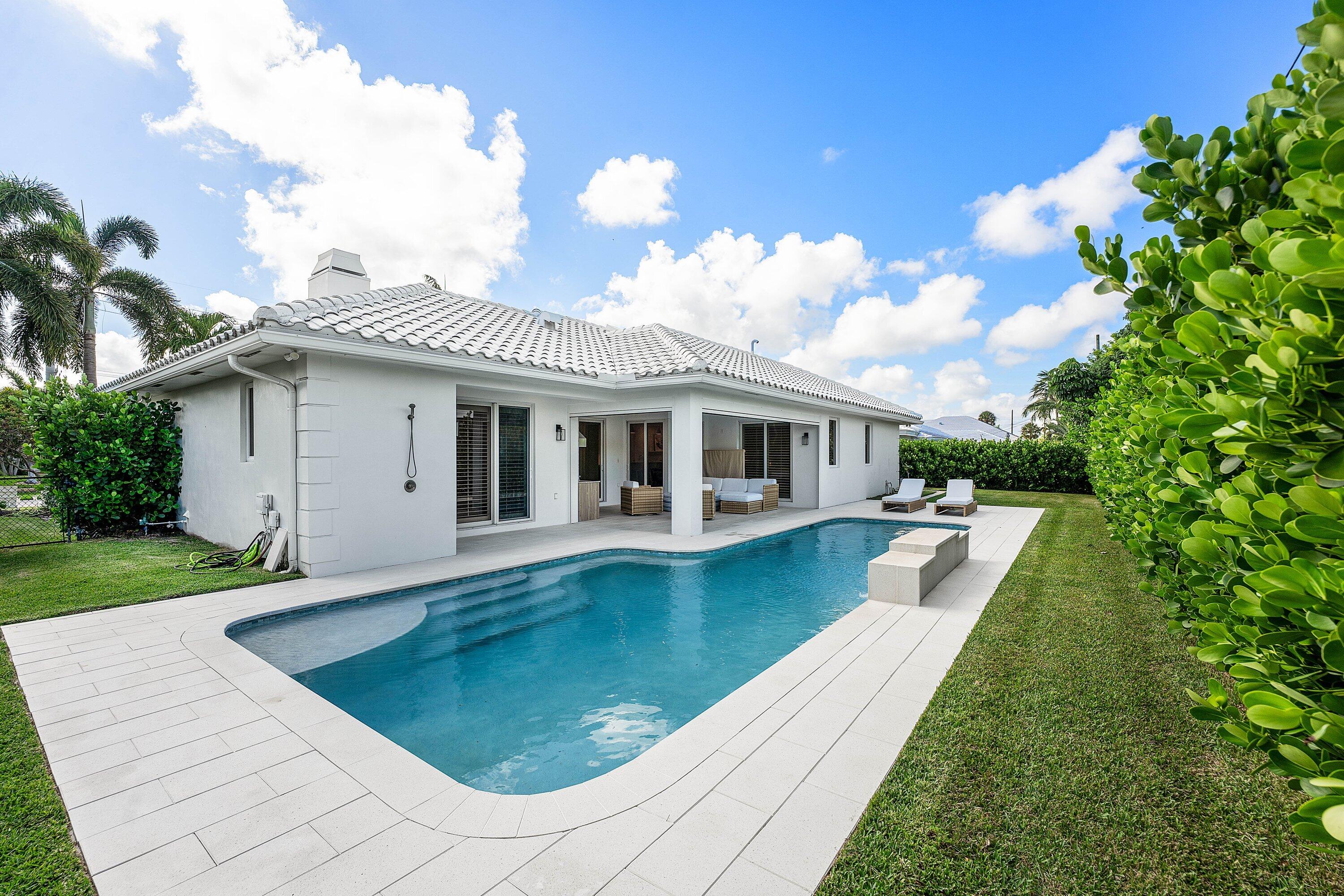 1022 WALNUT, Boca Raton FL 33486