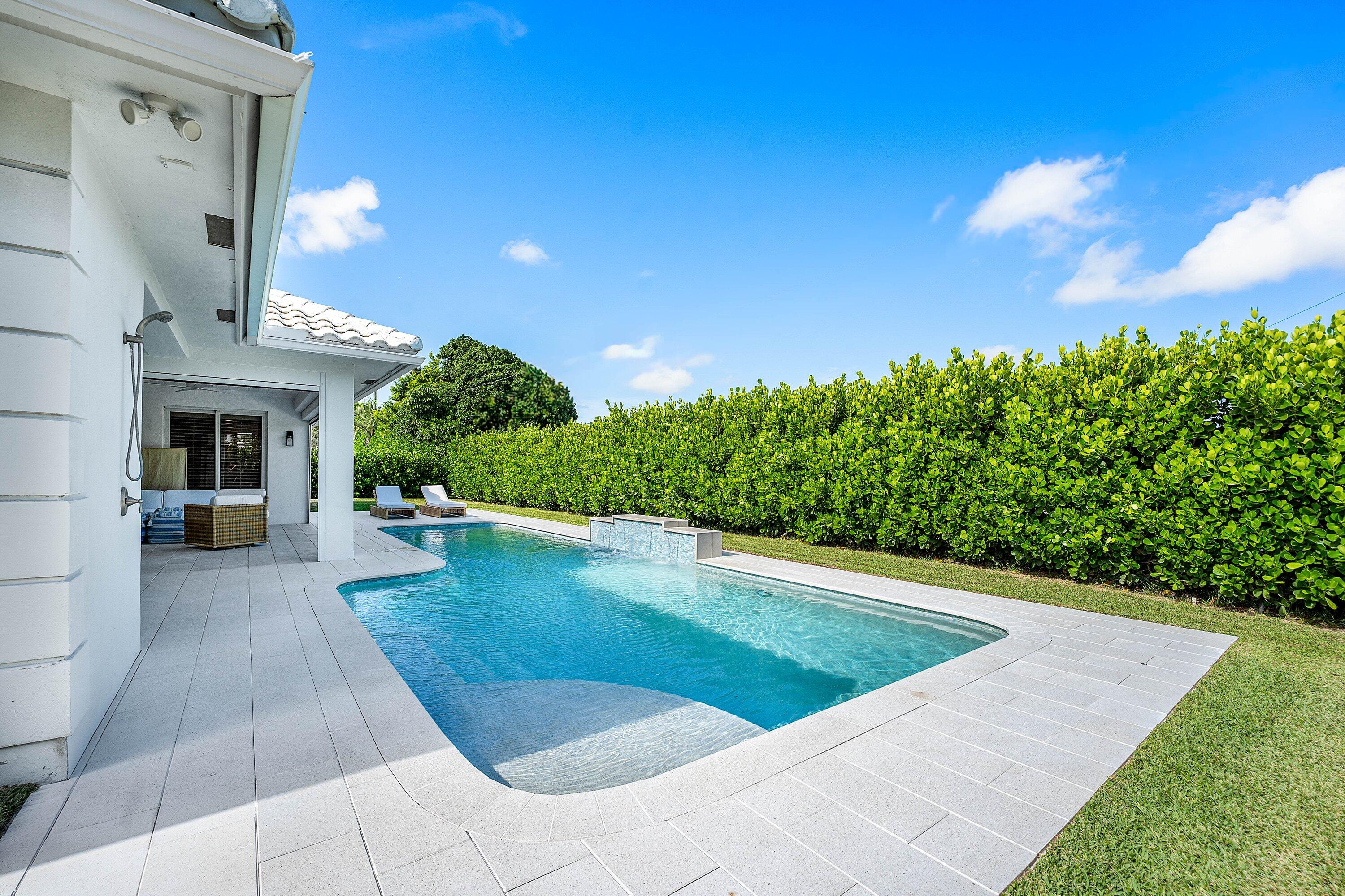 1022 WALNUT, Boca Raton FL 33486