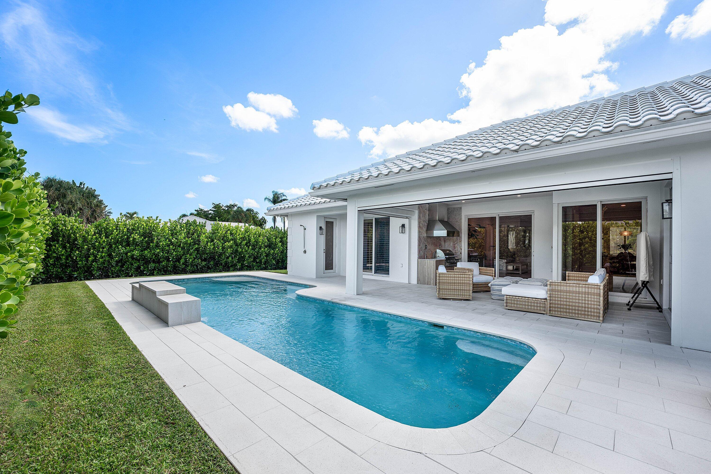 1022 WALNUT, Boca Raton FL 33486
