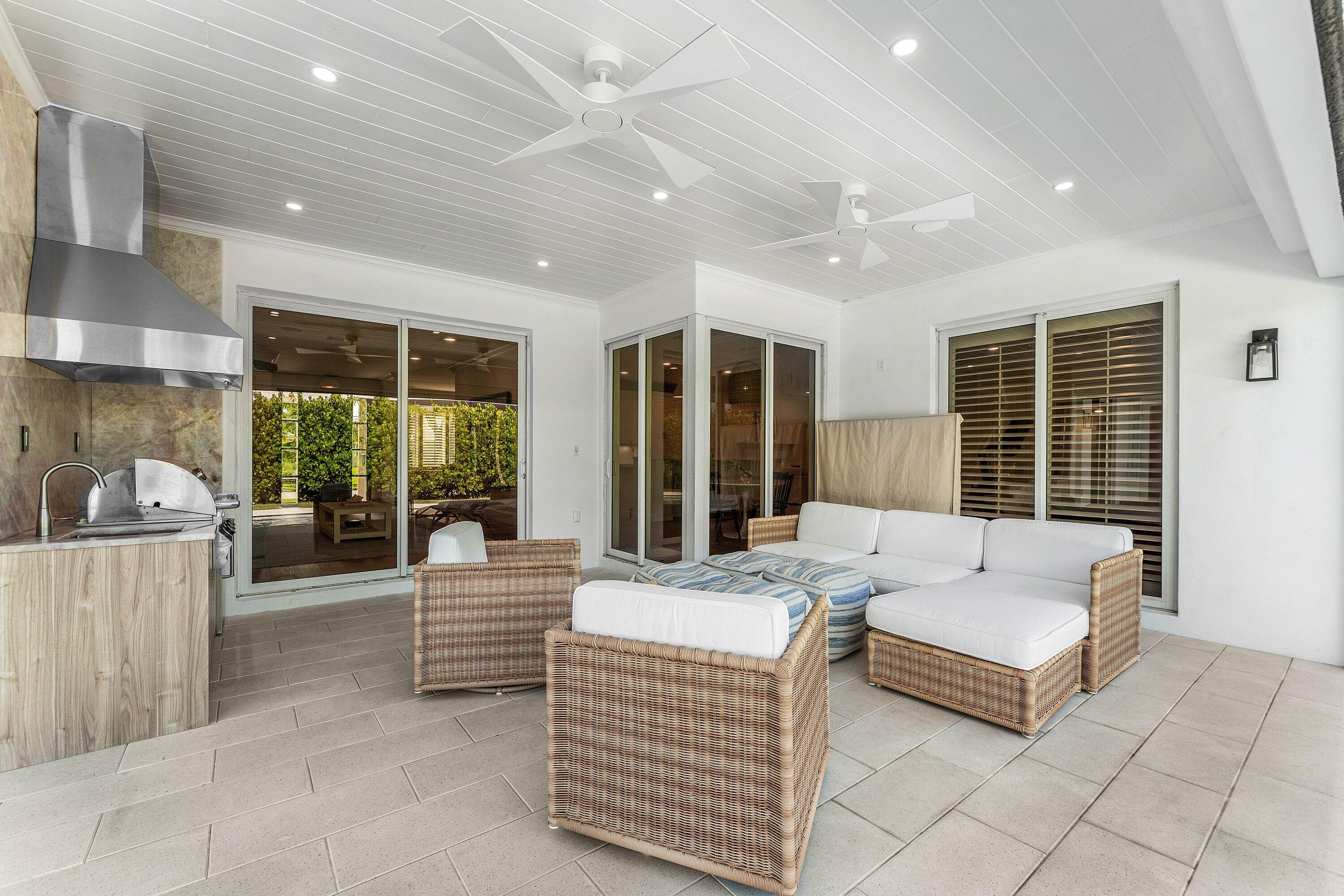1022 WALNUT, Boca Raton FL 33486