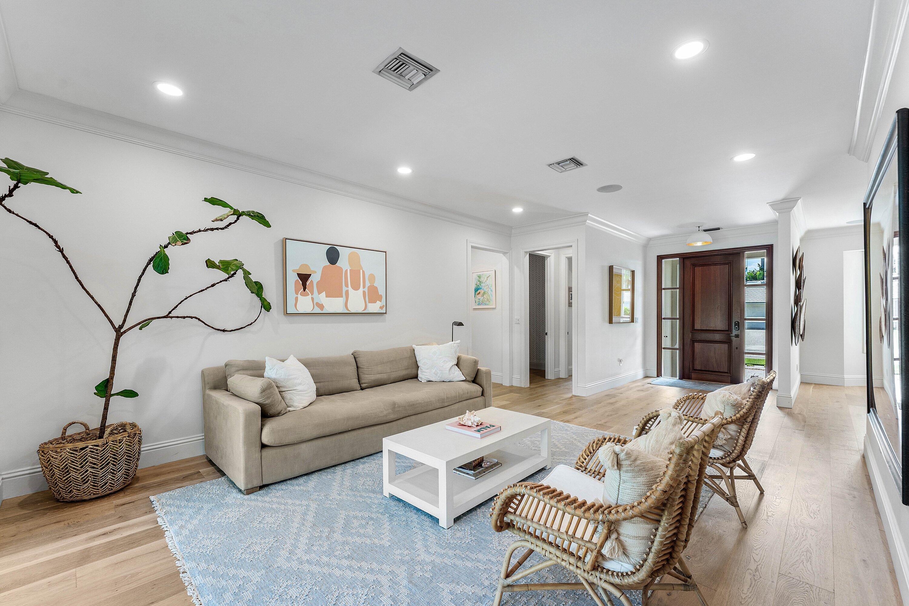 1022 WALNUT, Boca Raton FL 33486