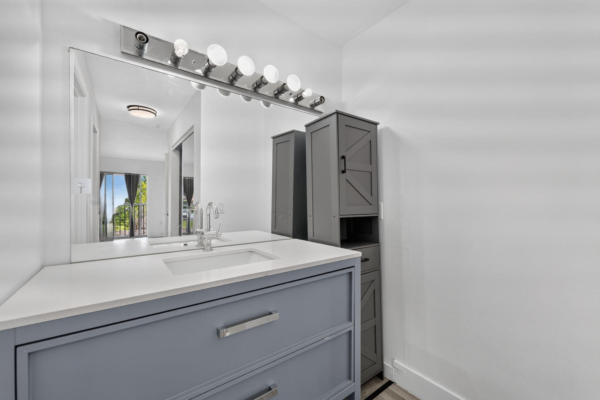 17051 NE 35TH #207, North Miami Beach FL 33160
