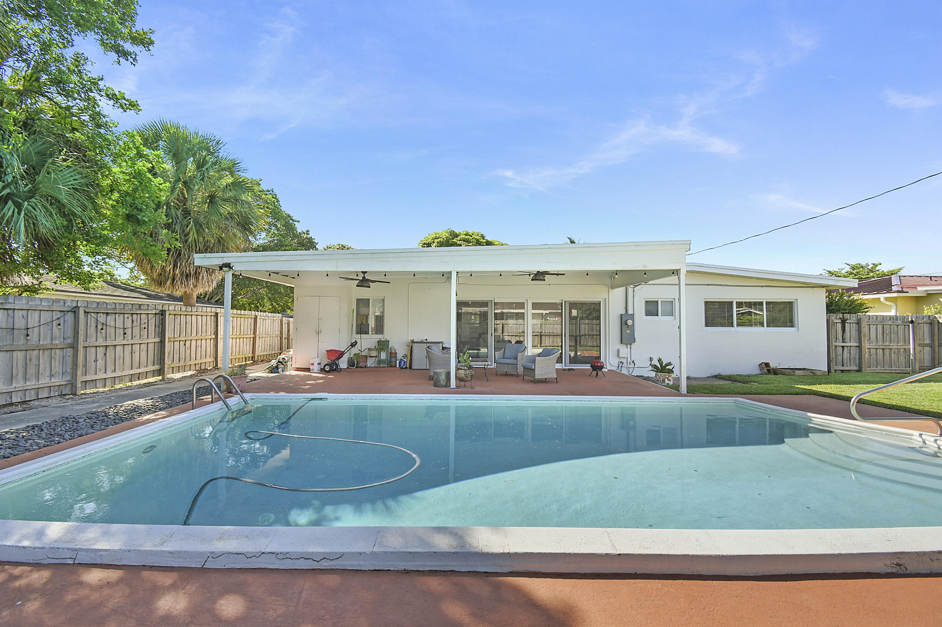 640 W ILEX, Lake Park FL 33403