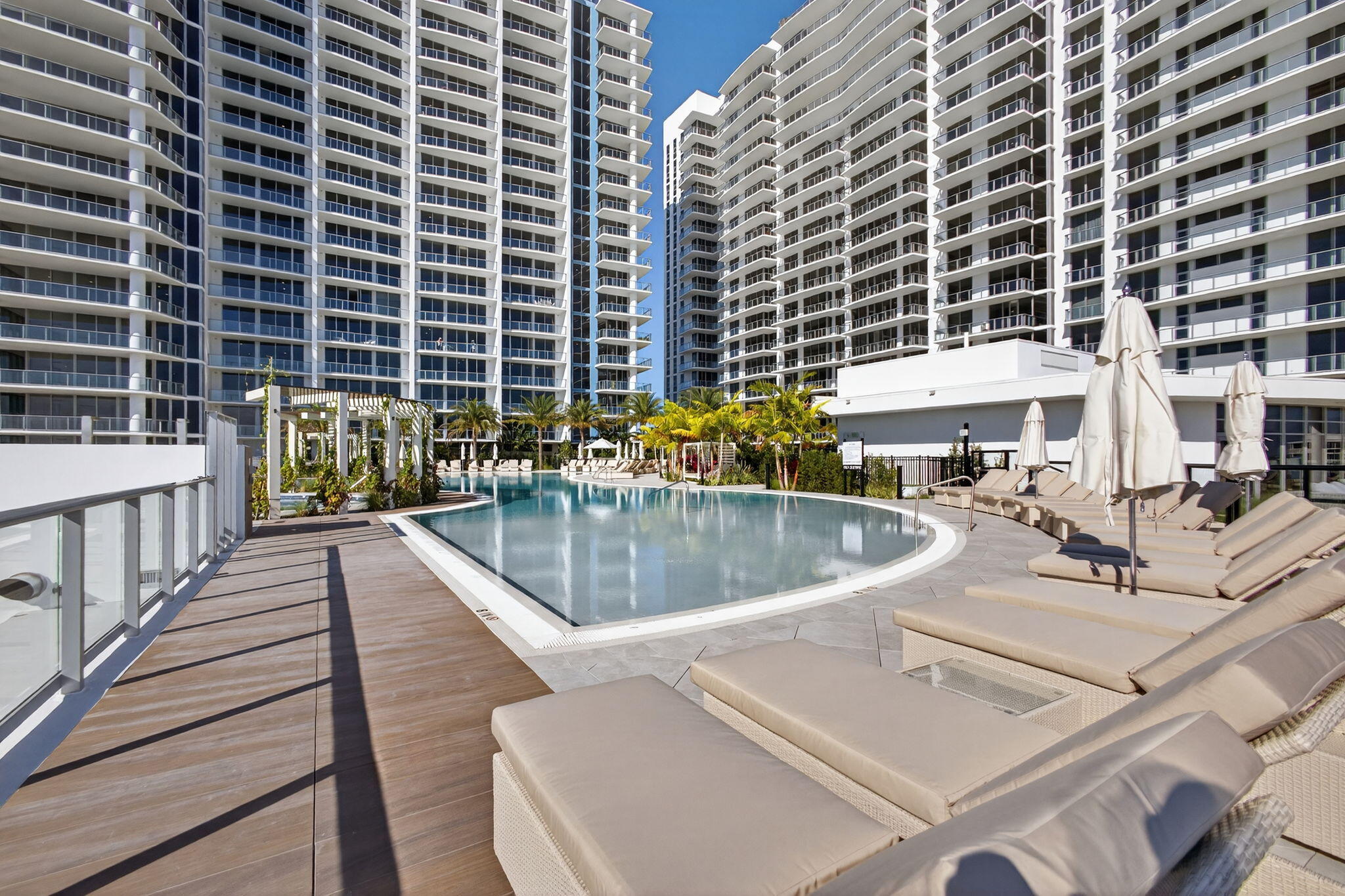 220 Lake Shore #1702, Lake Park FL 33403