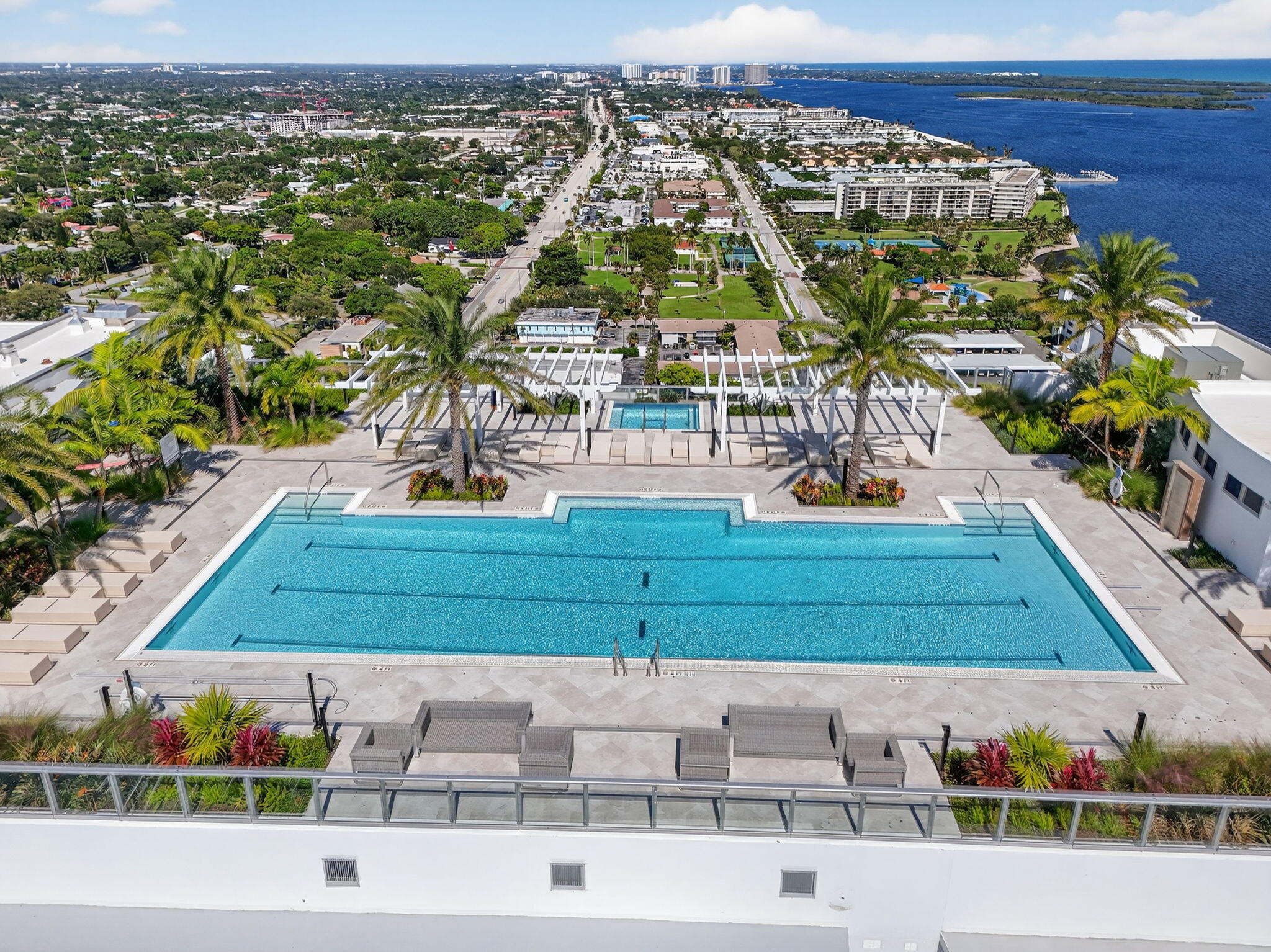 220 Lake Shore #1702, Lake Park FL 33403